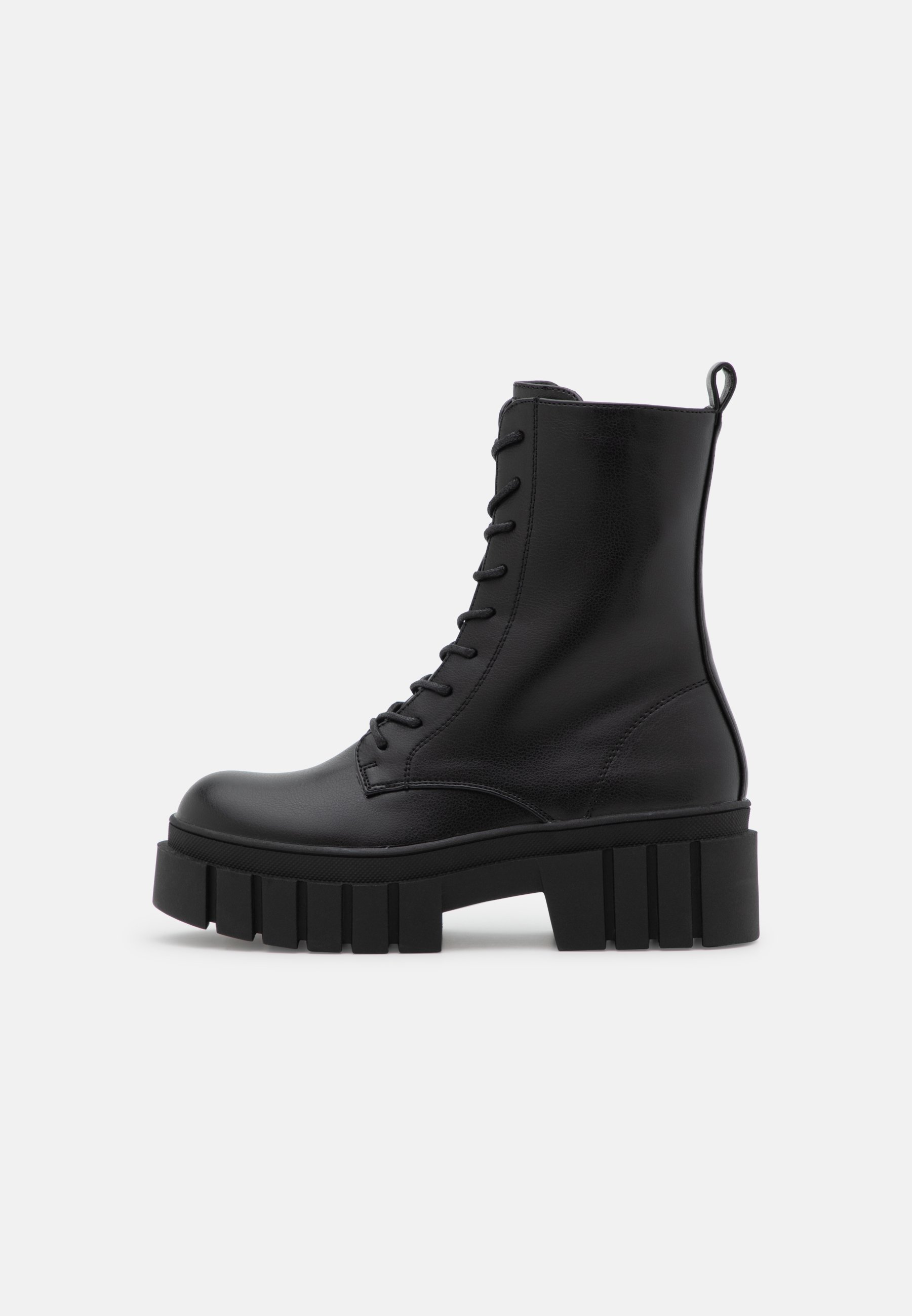 Platform ankle boots
