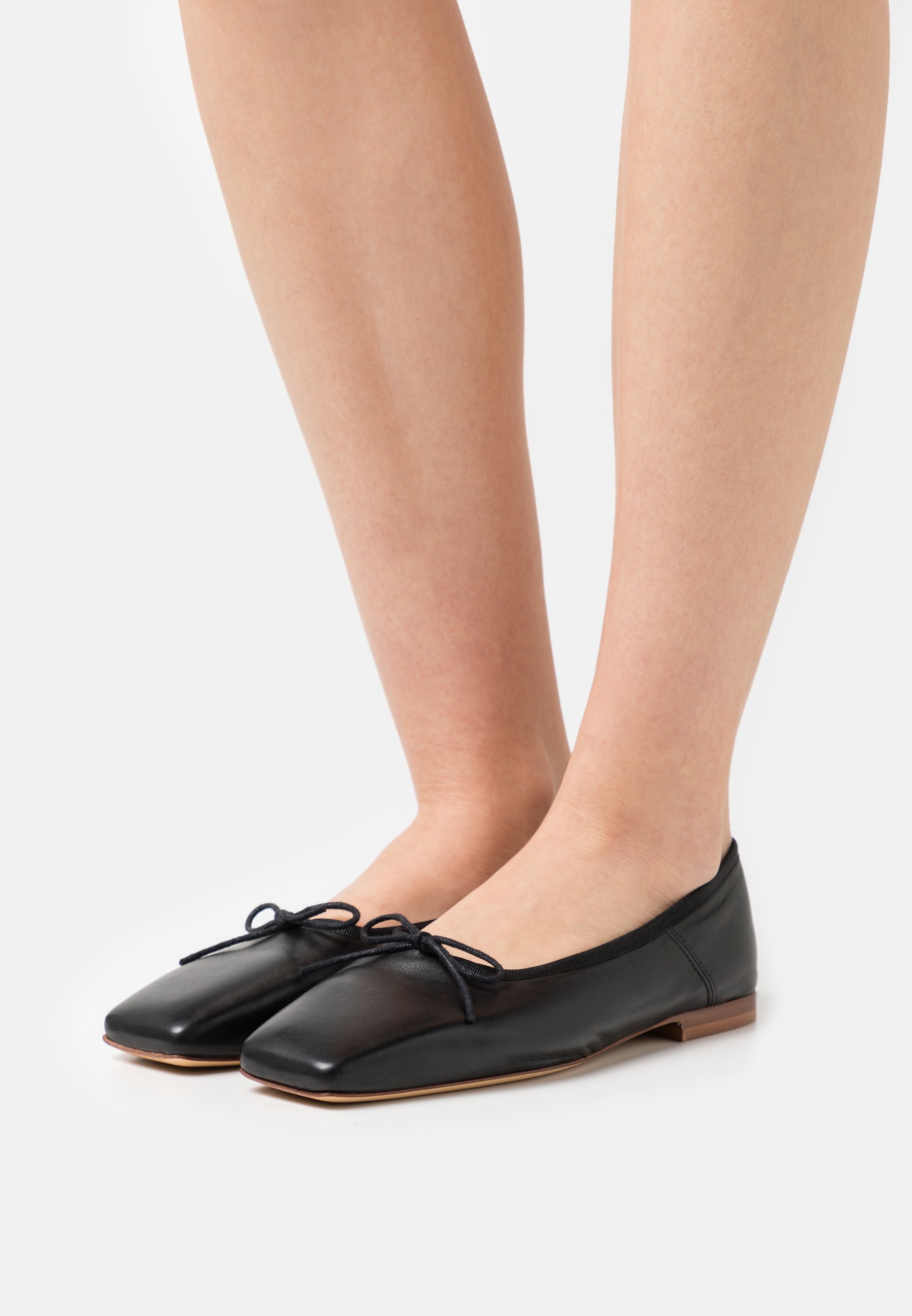 SQUARE - Ballet pumps