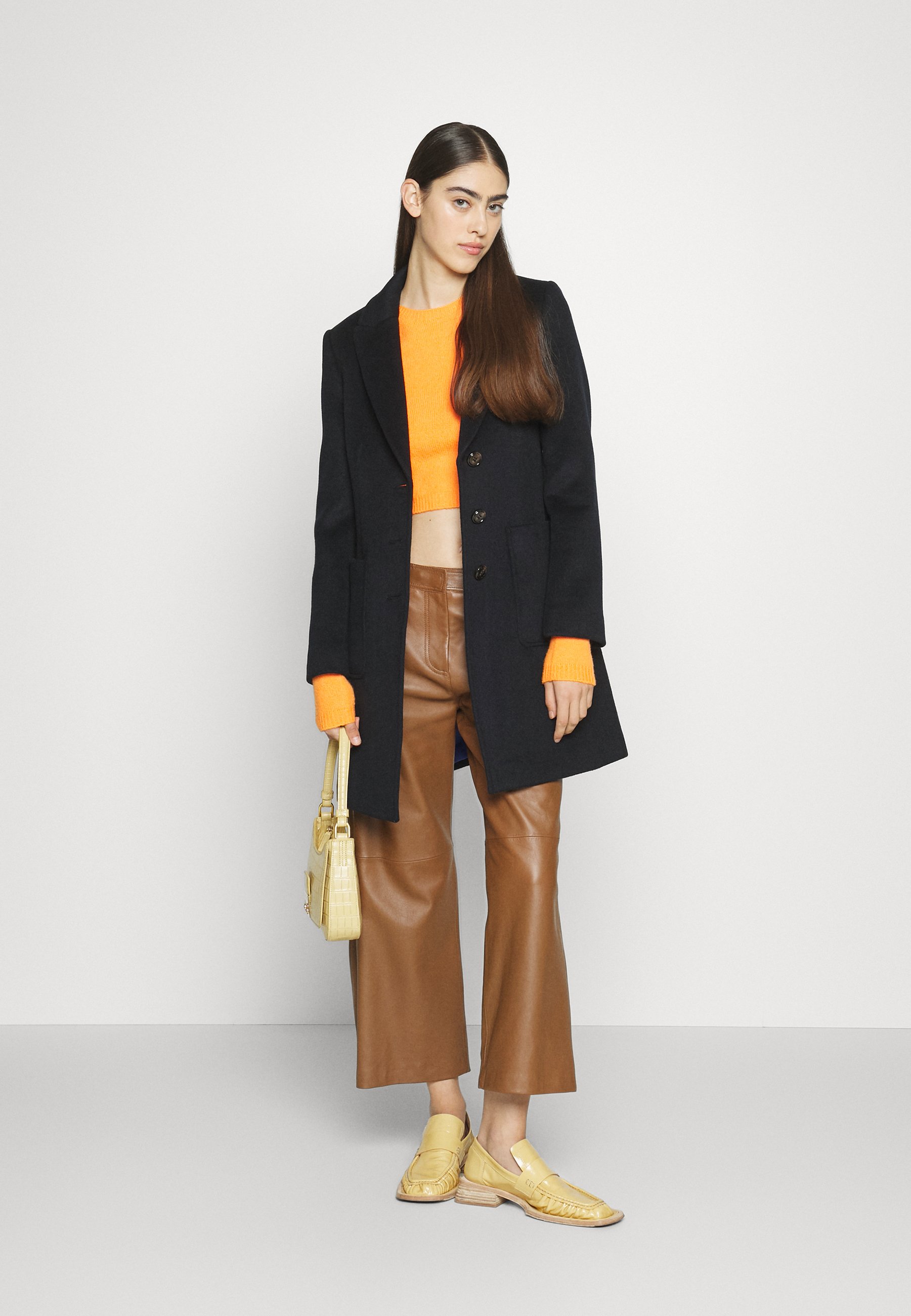 ORBACO - Short coat