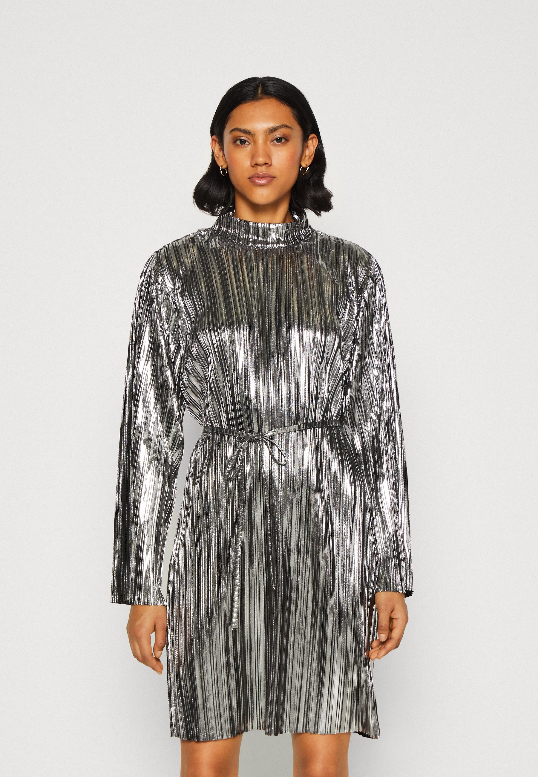 SLFNALINE HIGH NECK SHORT PLISSE - Cocktail dress / Party dress