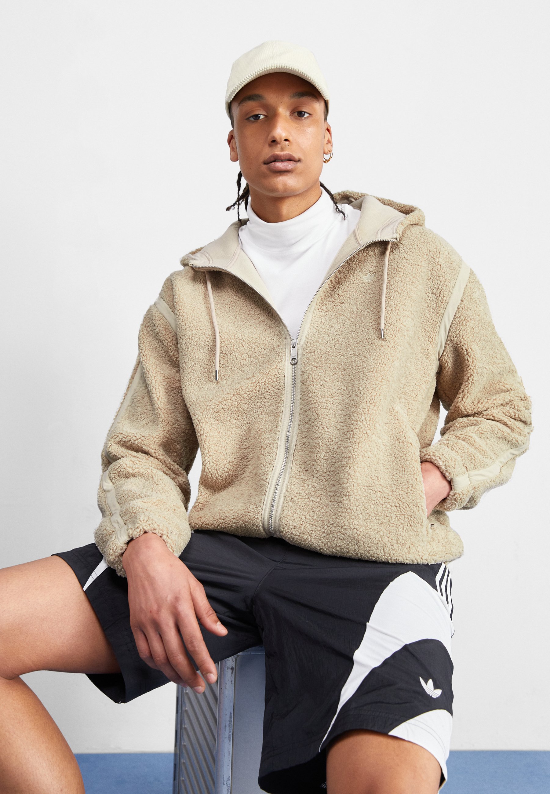 PREMIUM ESSENTIALS - Winter jacket
