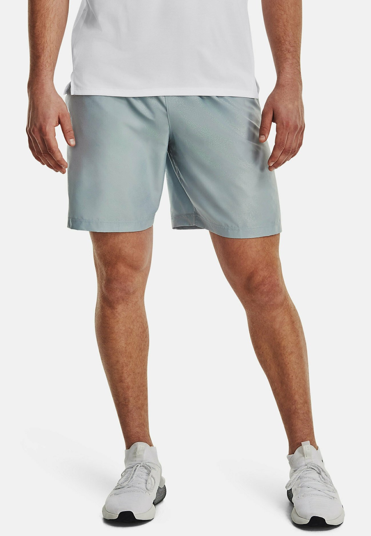 EMBOSS - Sports shorts