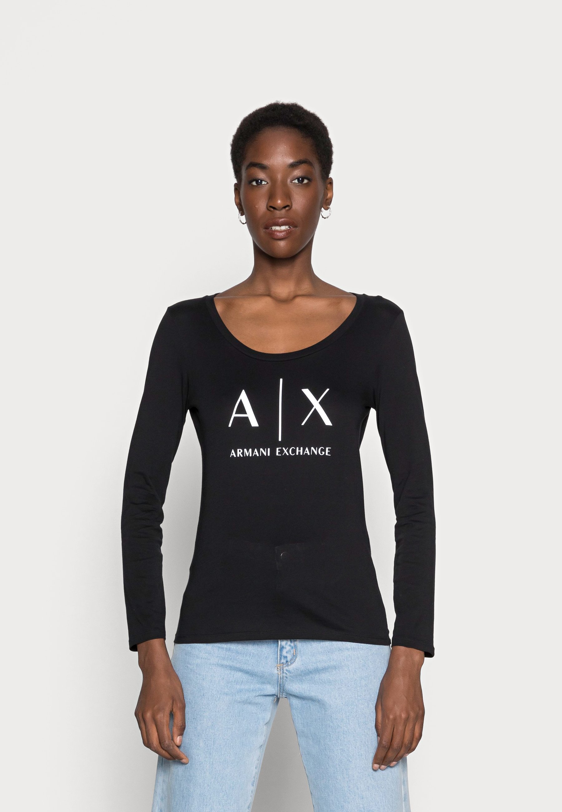 Long sleeved top
