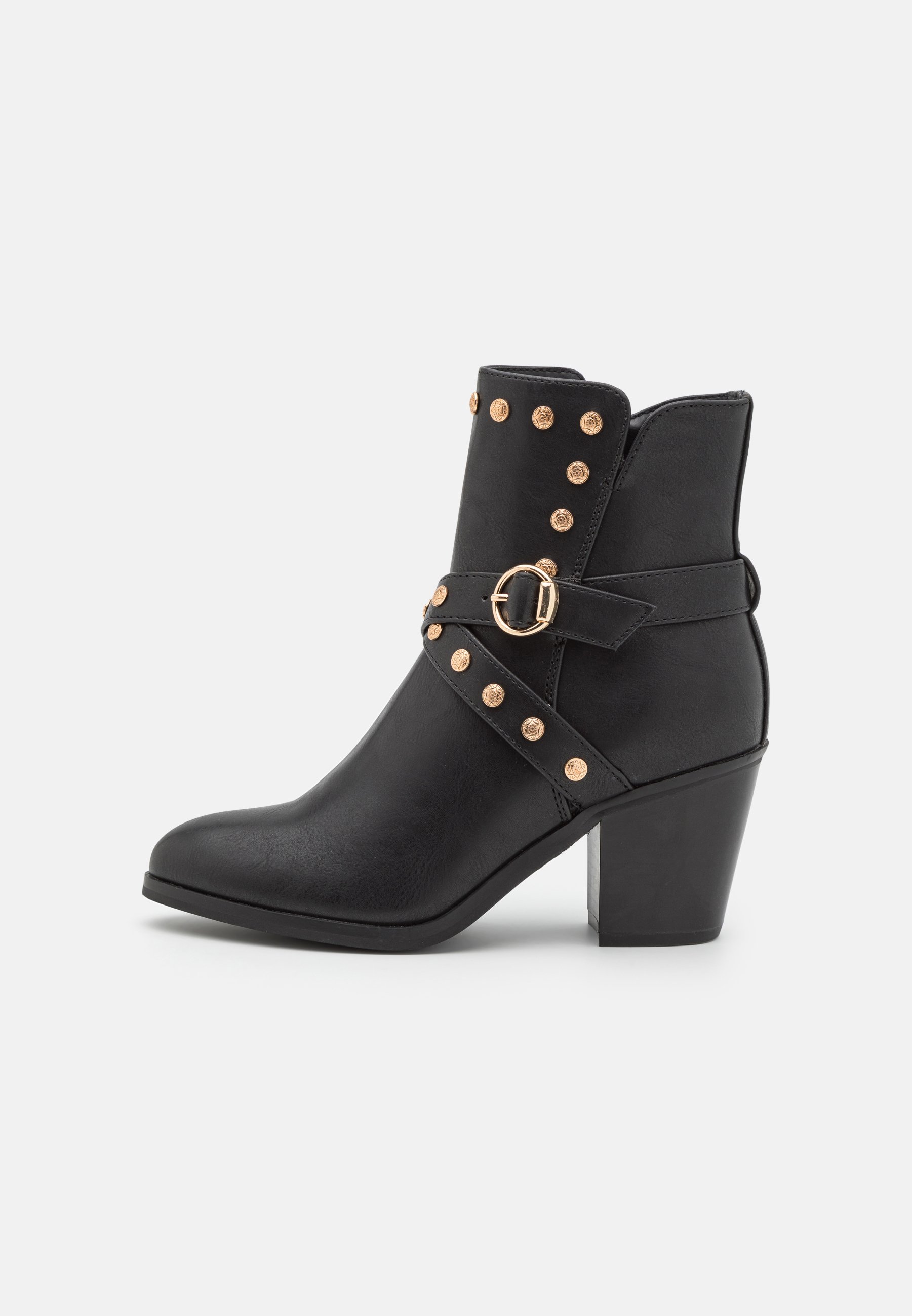 Classic ankle boots -black