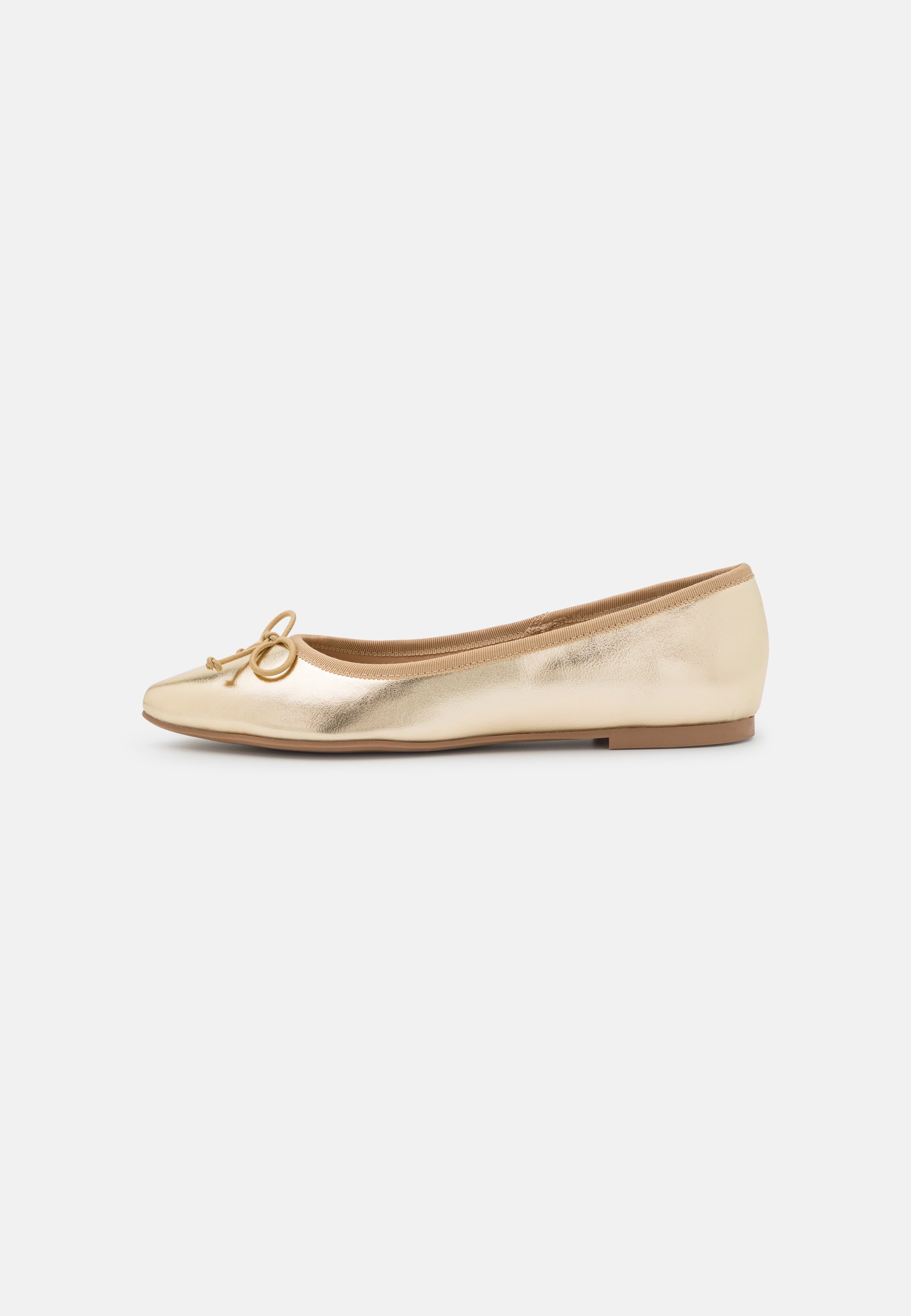 Ballet pumps