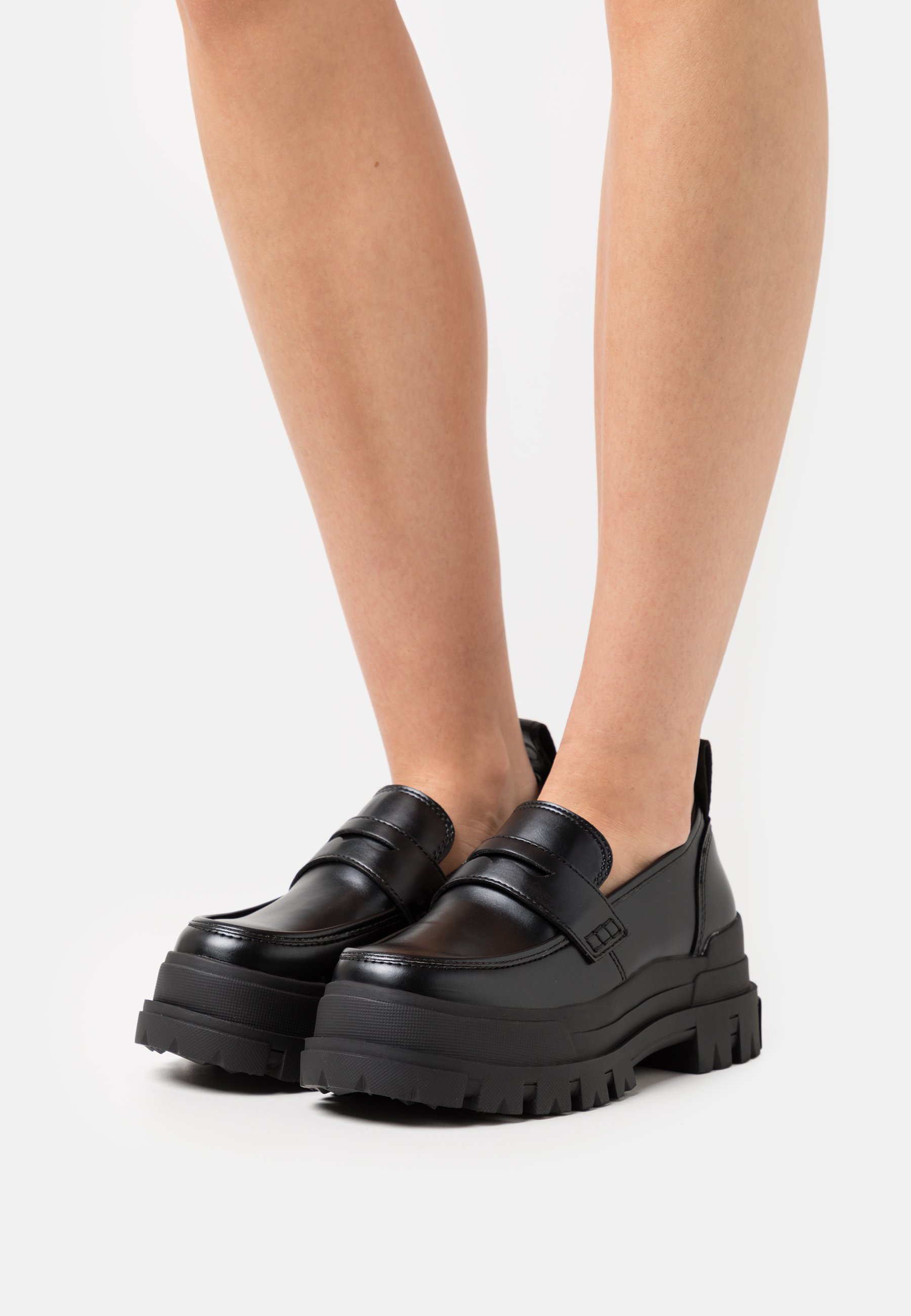VEGAN ASPHA LOAFER - Slip-ons