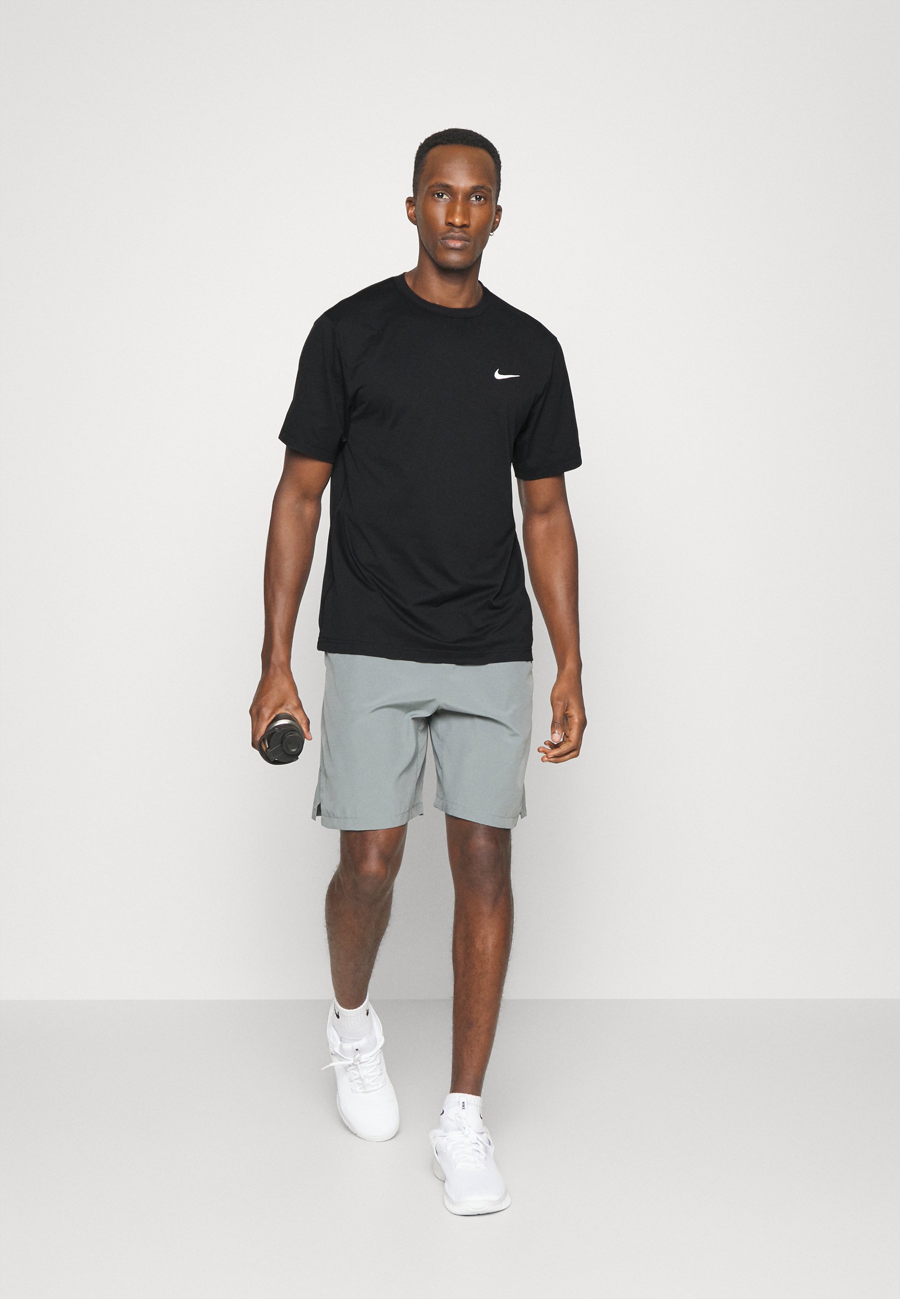 HYVERSE - Sports T-shirt