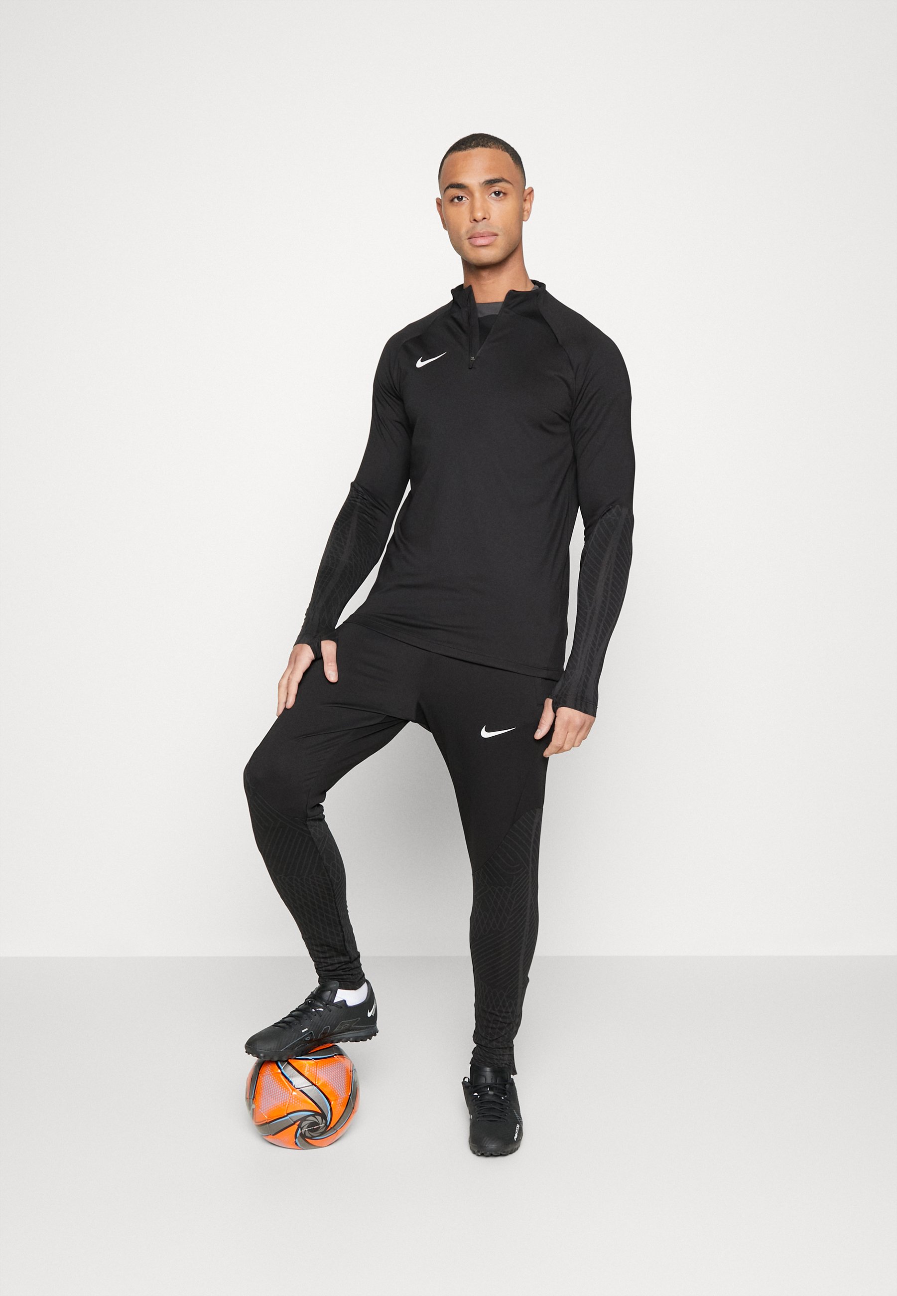 STRIKE DRILL- Long sleeved top