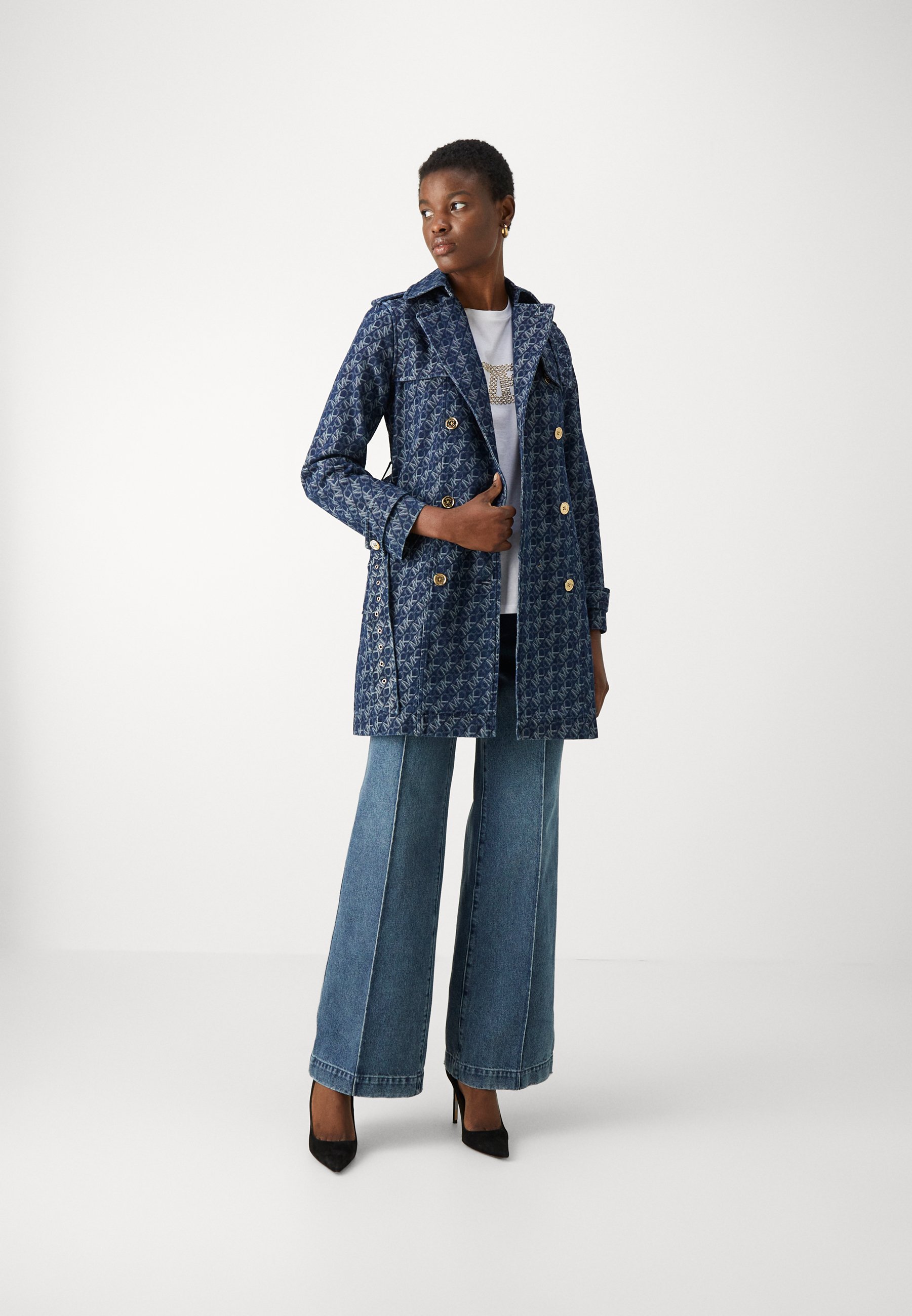 LOGO - Trenchcoat
