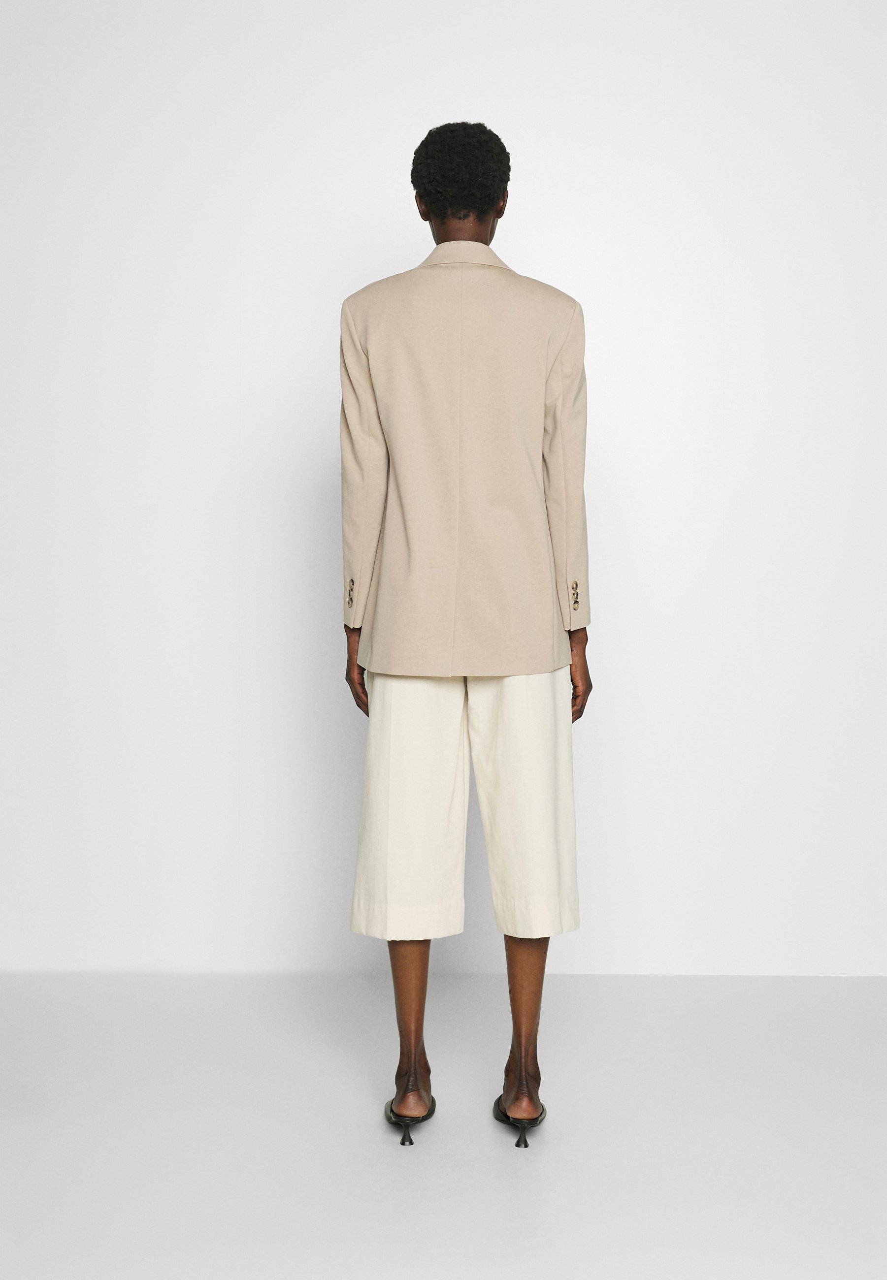 MELFI - Short coat