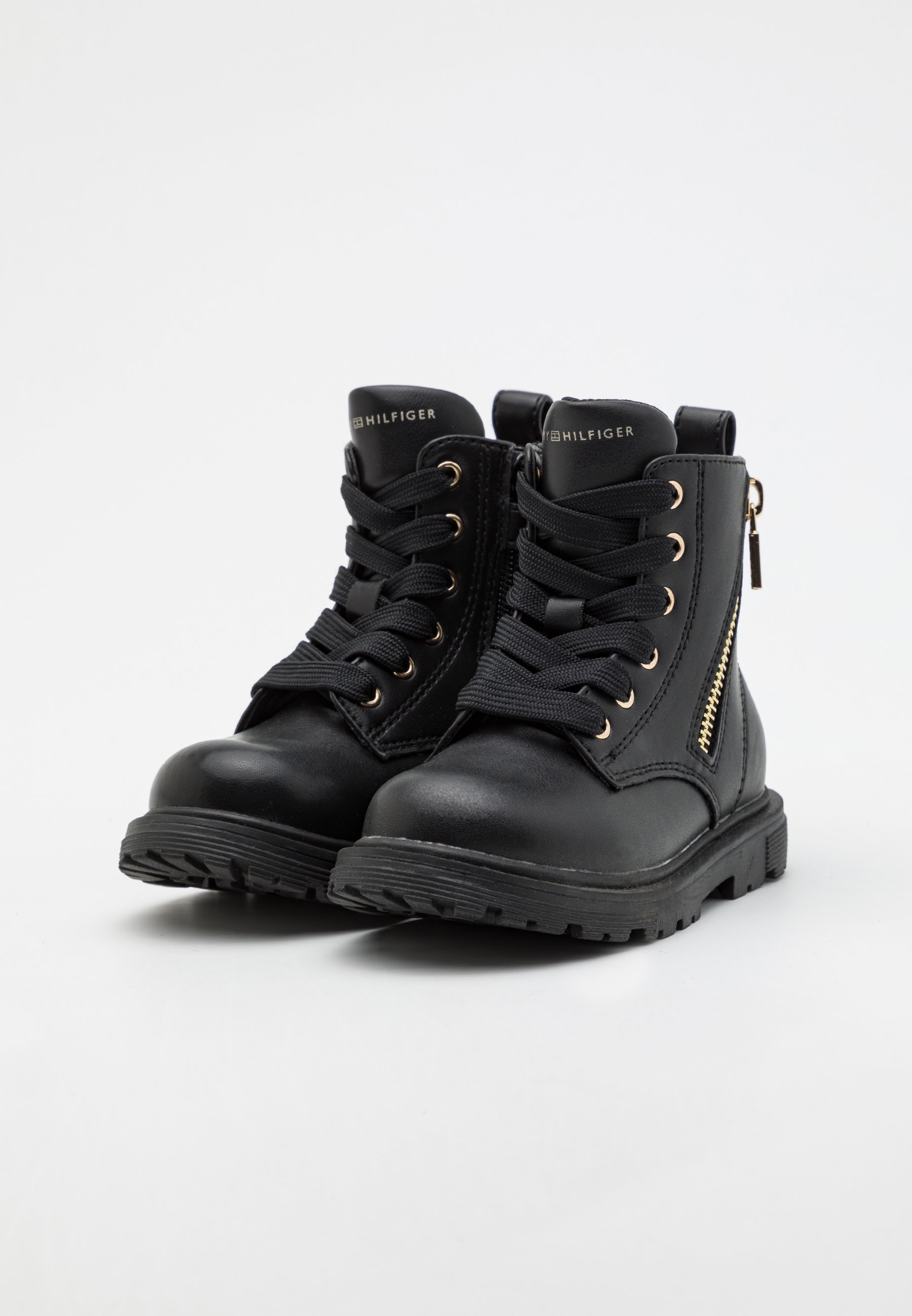 Lace-up ankle boots