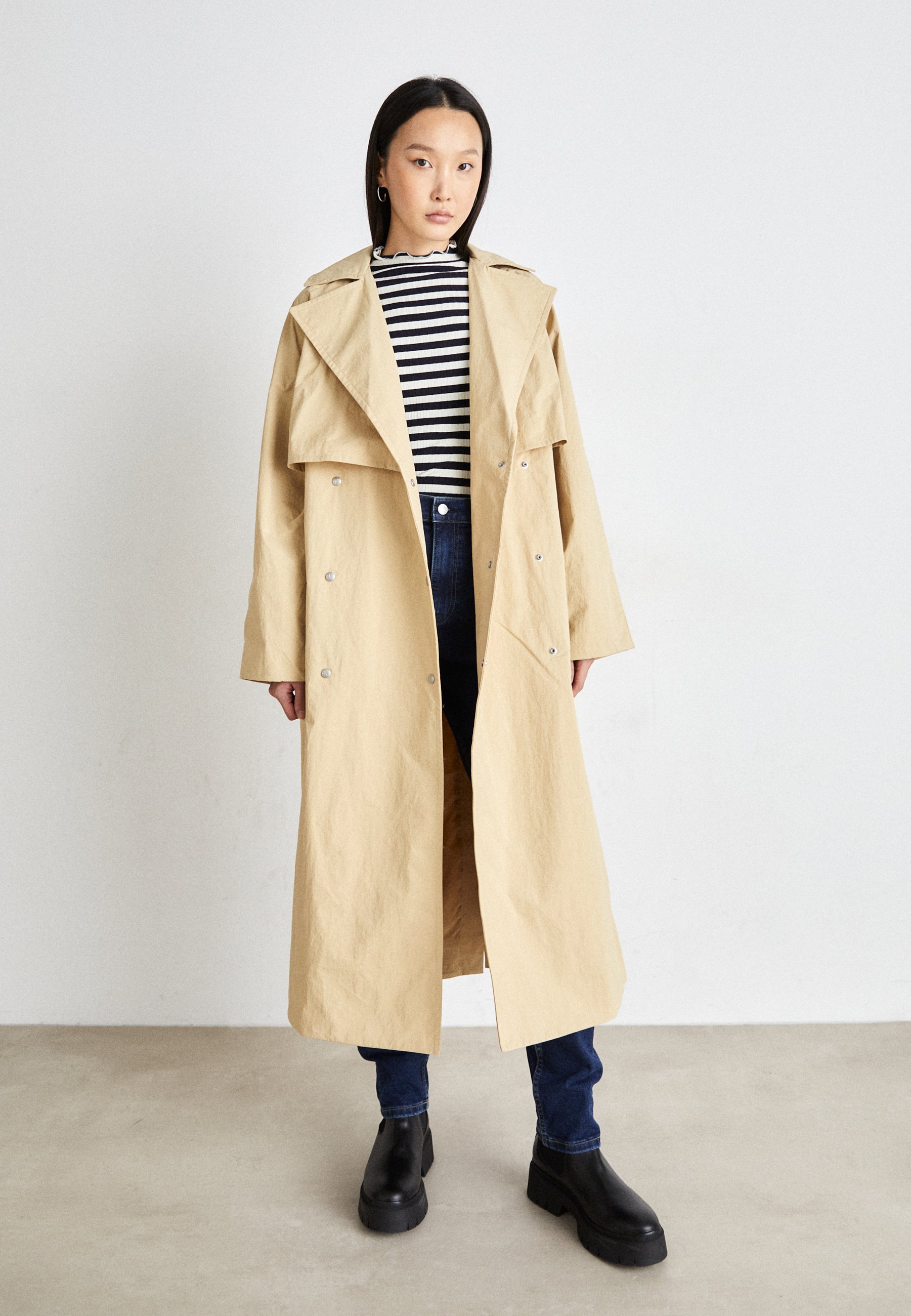 BELTED COAT - Trenchcoat