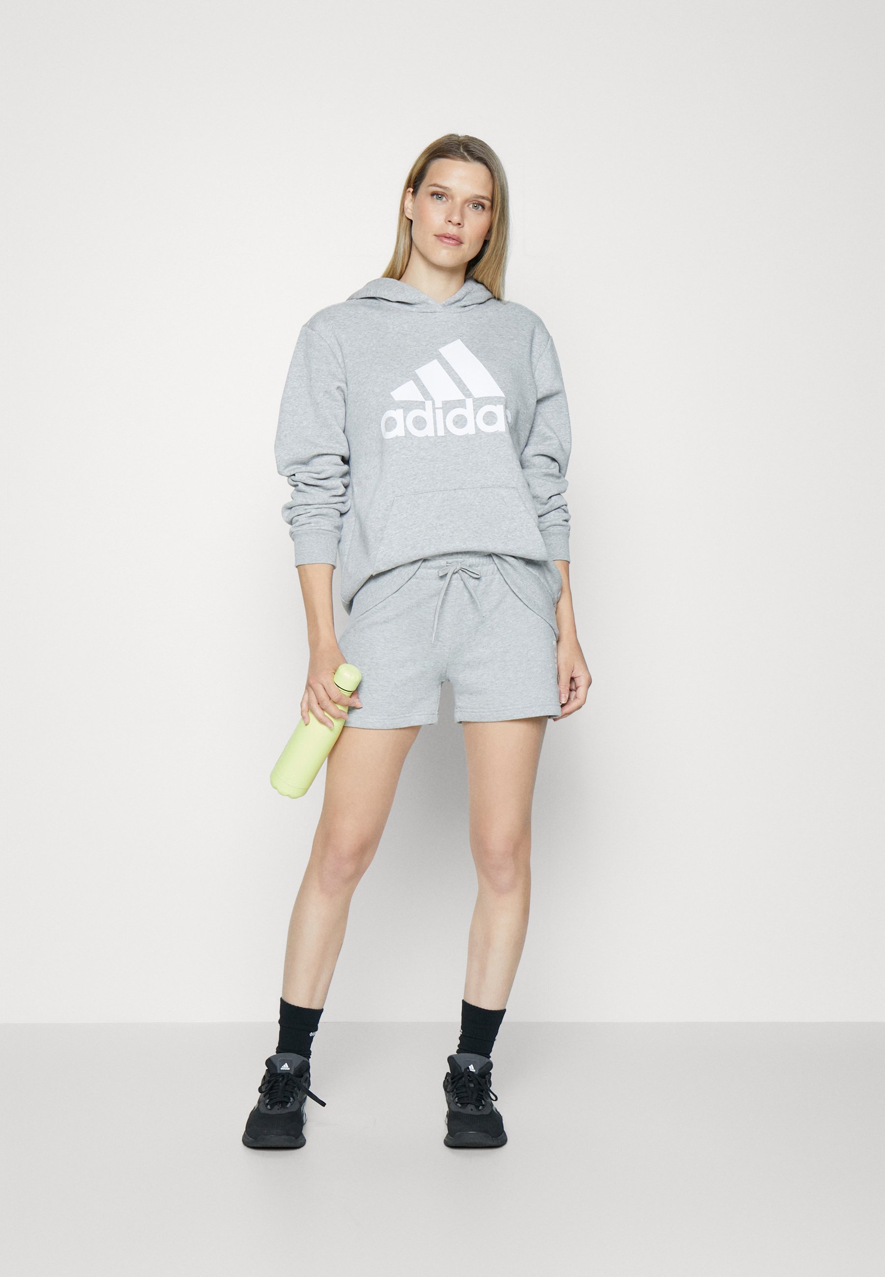 ESSENTIALS - Hoodie