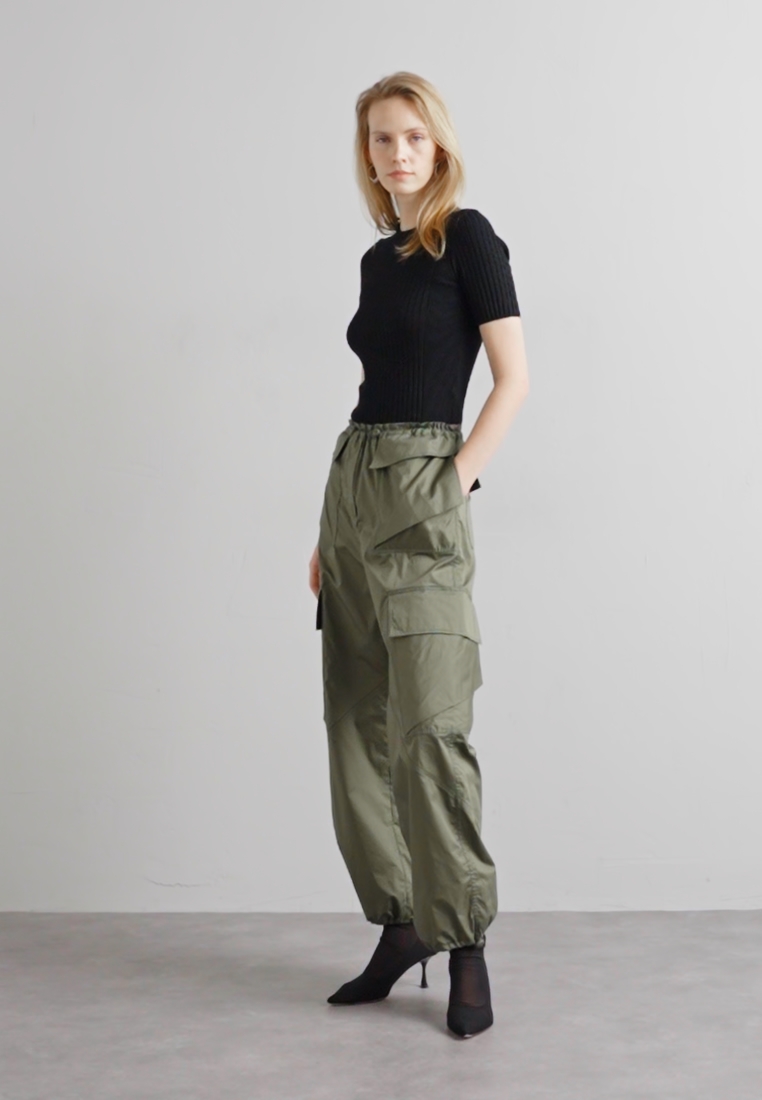 LARCH - Cargo trousers