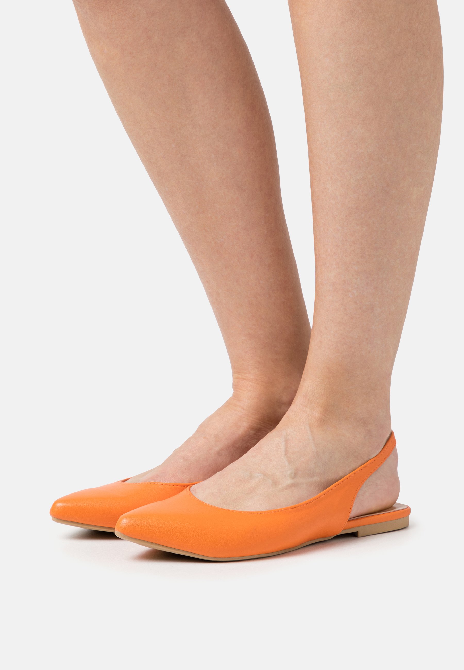 Slingback ballet pumps