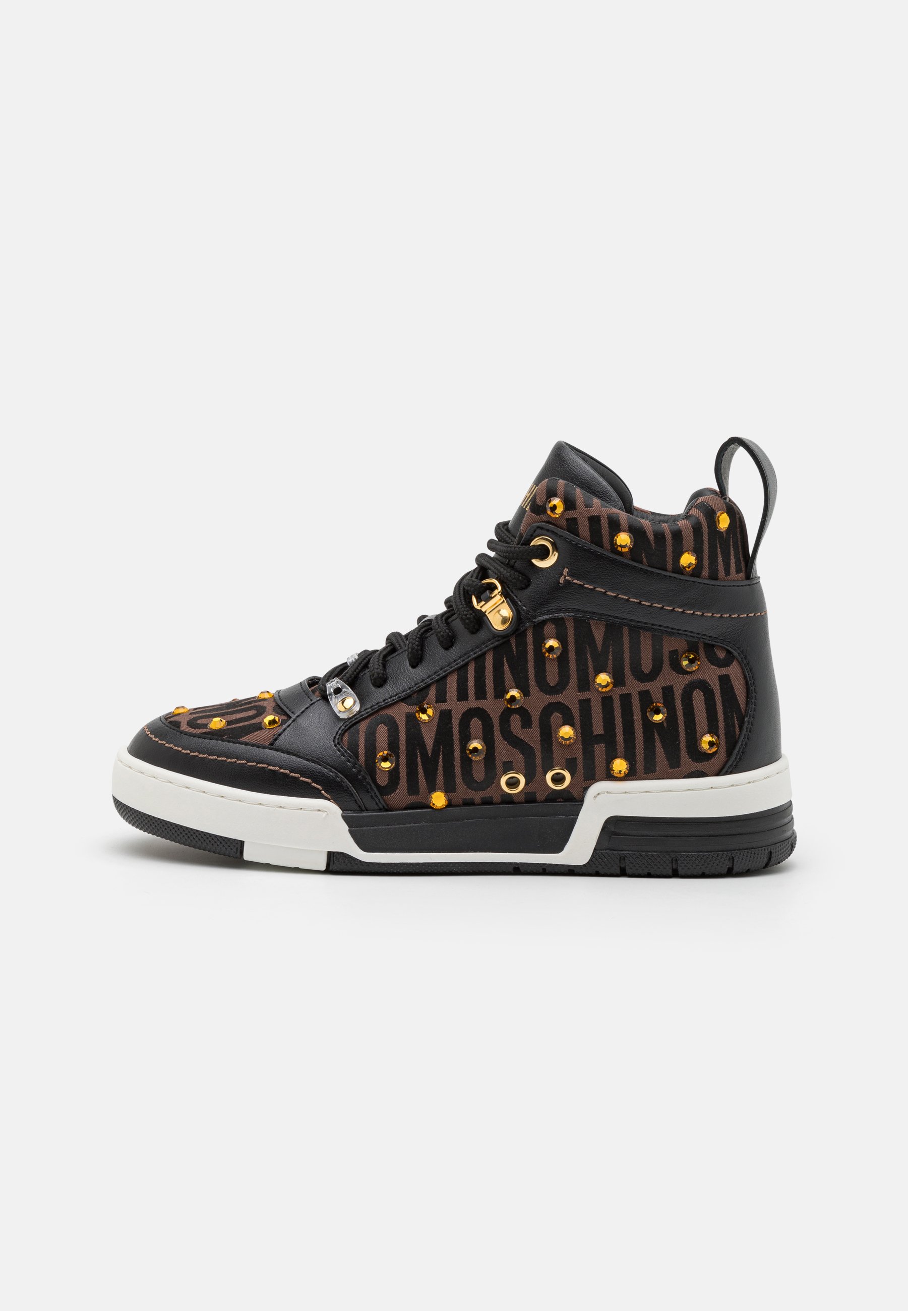 High-top trainers