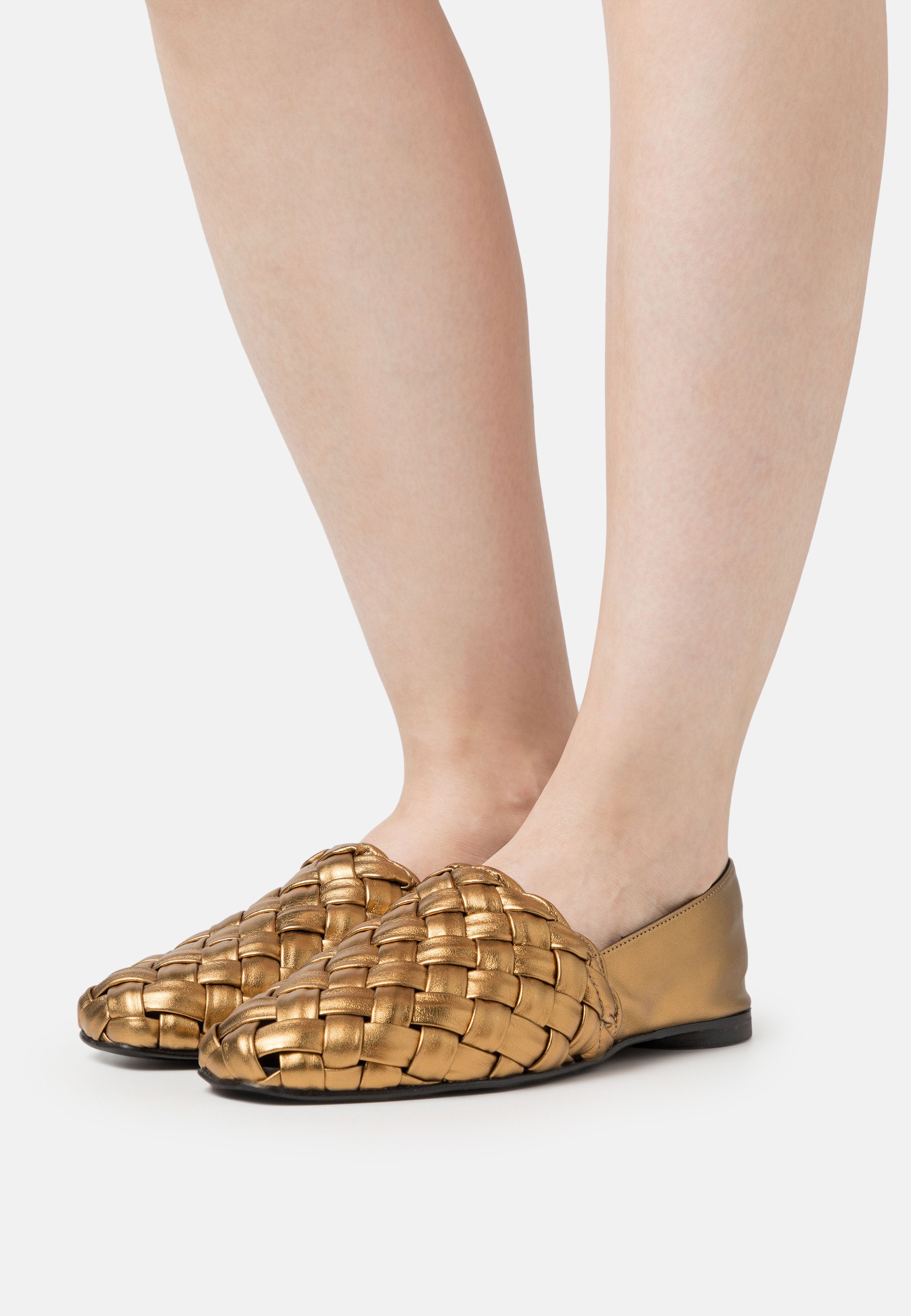 GIGI- Slip-ons