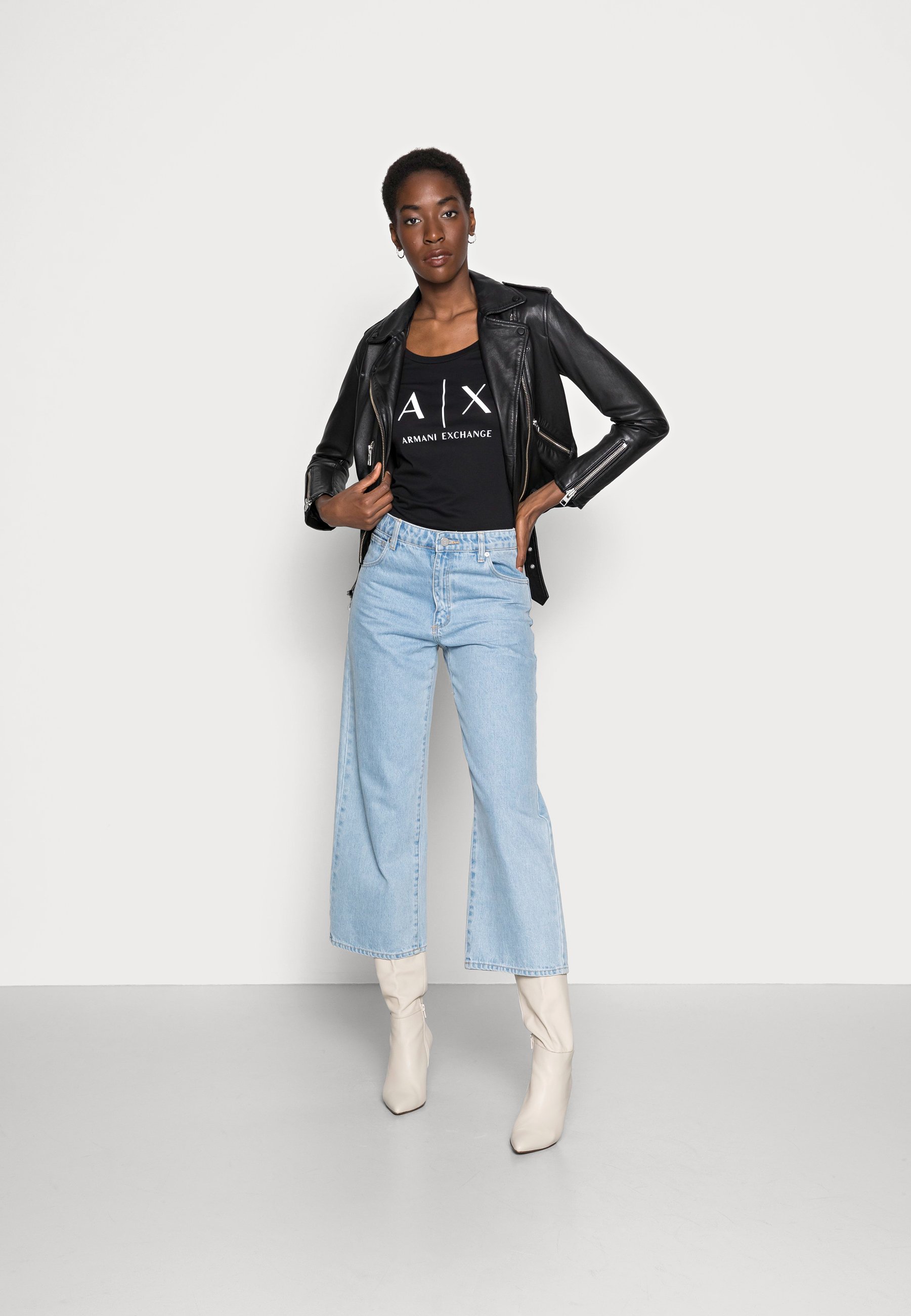 Long sleeved top