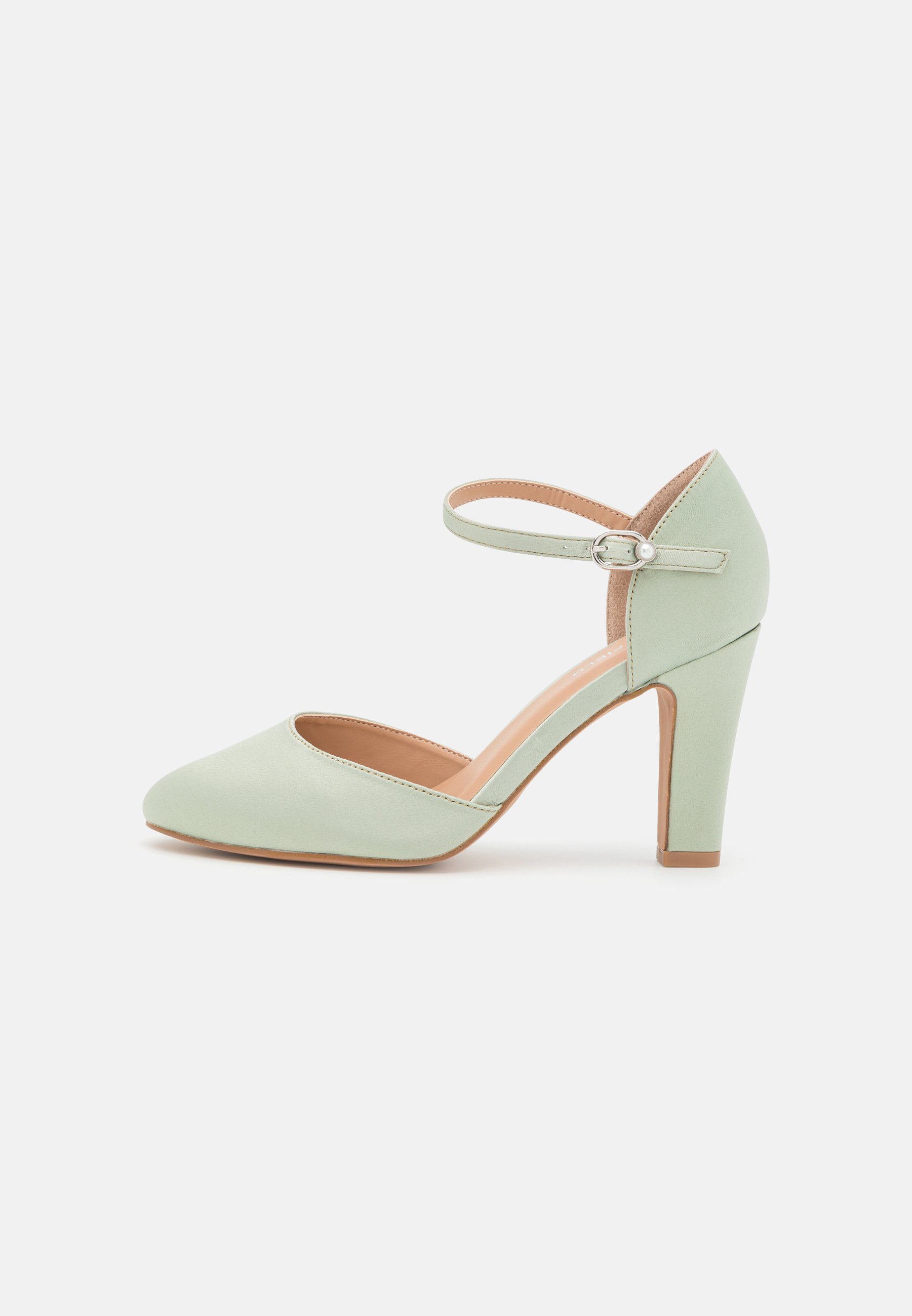 Classic heels