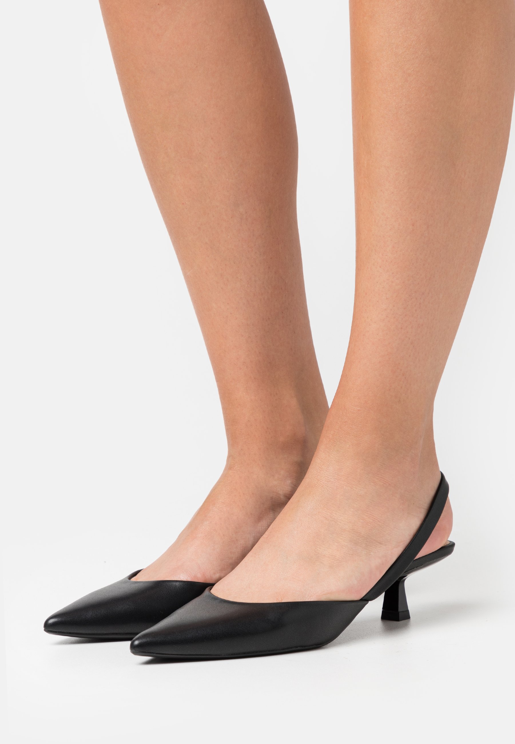 Classic heels