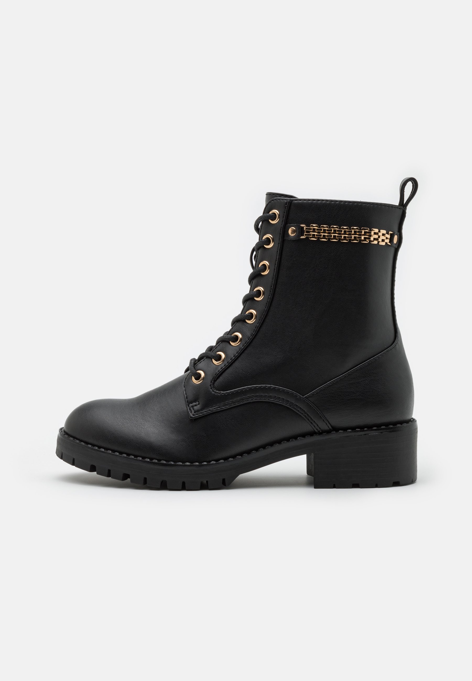 Lace-up ankle boots