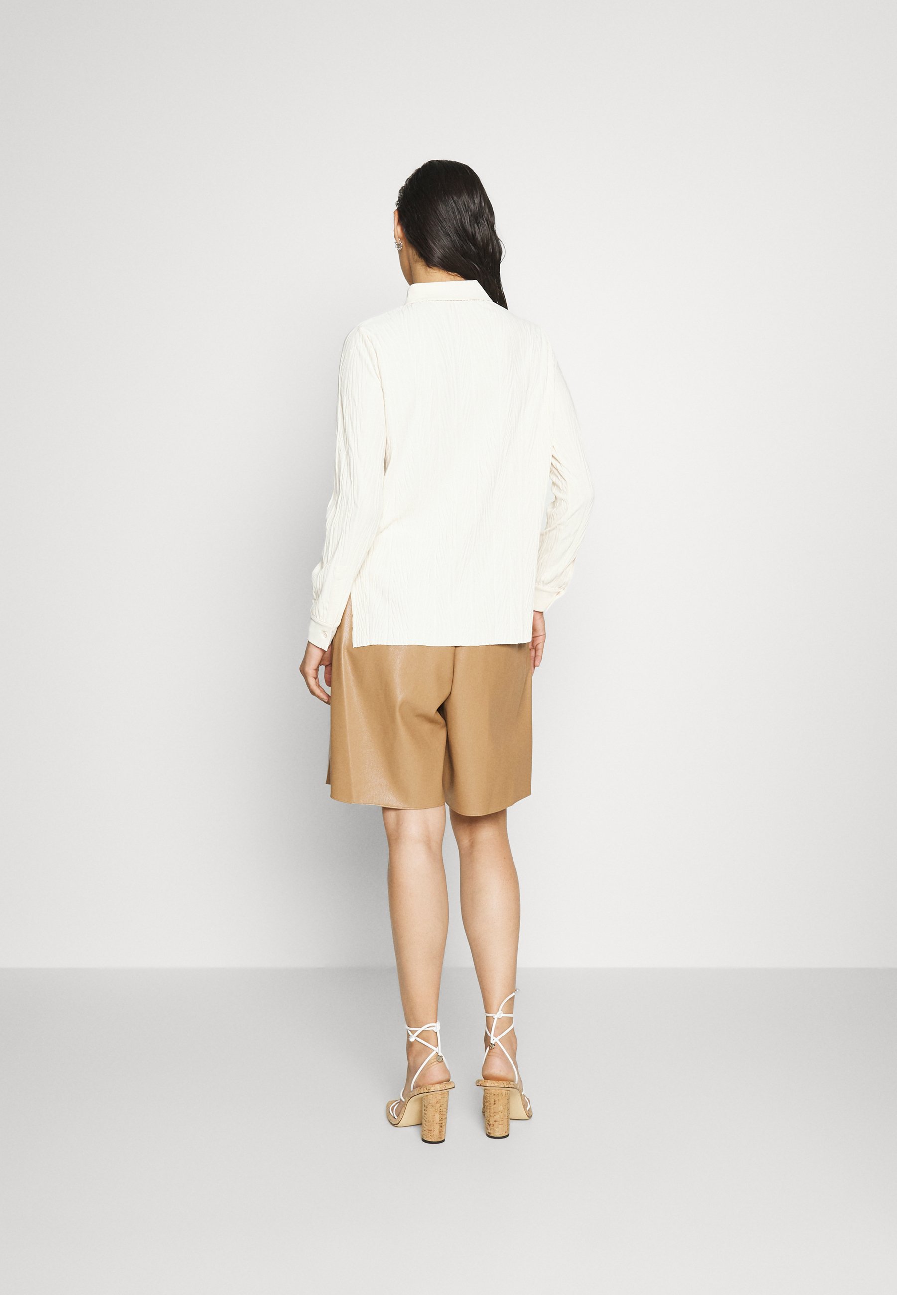 PIERA - Shorts