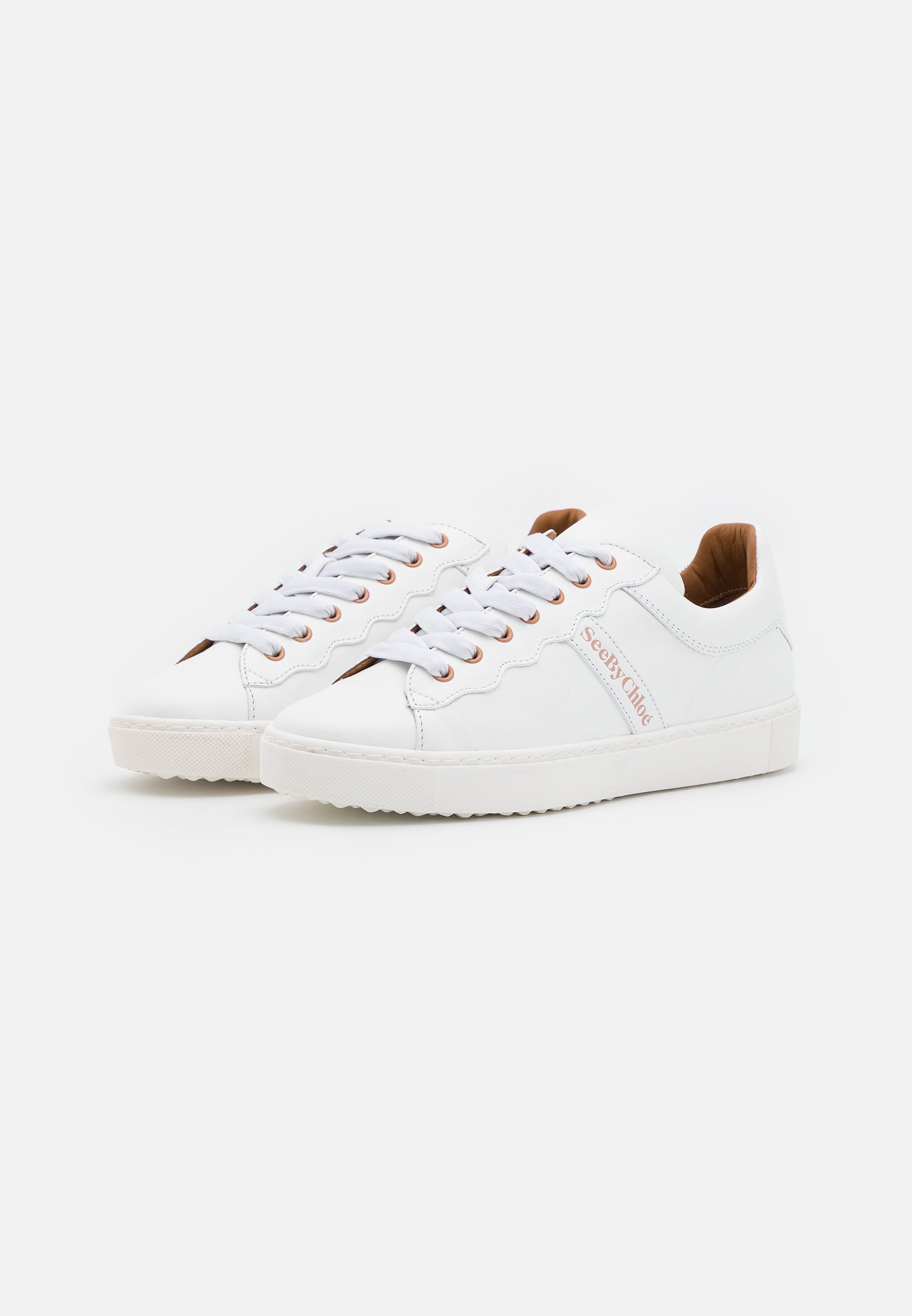 ESSIE - Trainers