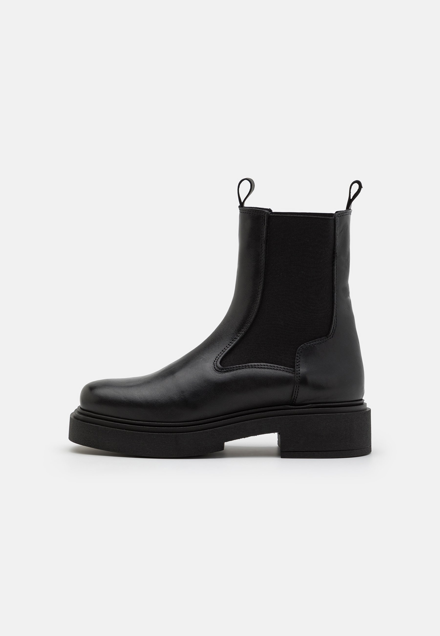 LEATHER- Platform ankle boots
