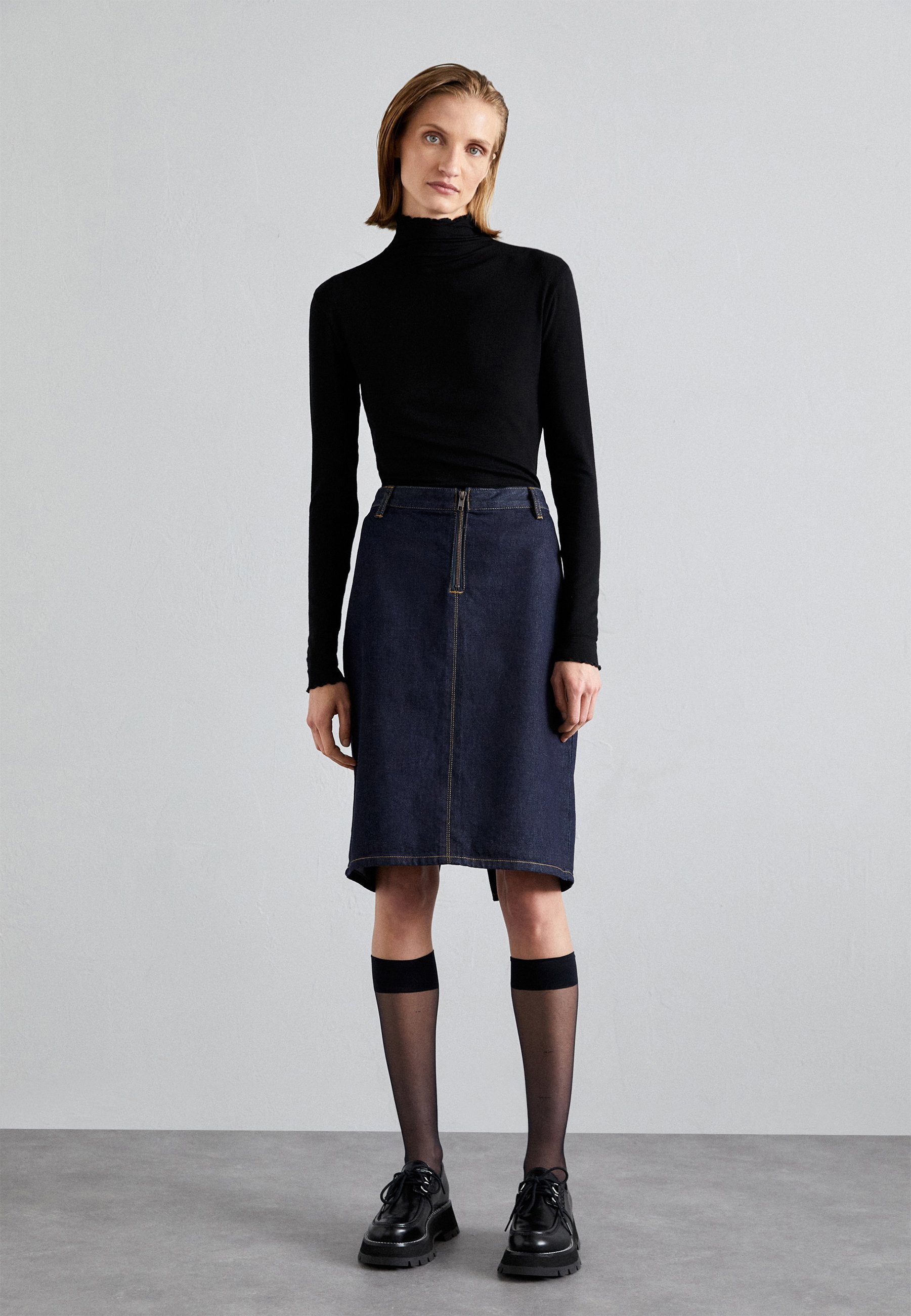 MIDI ZIP SKIRT - Denim skirt