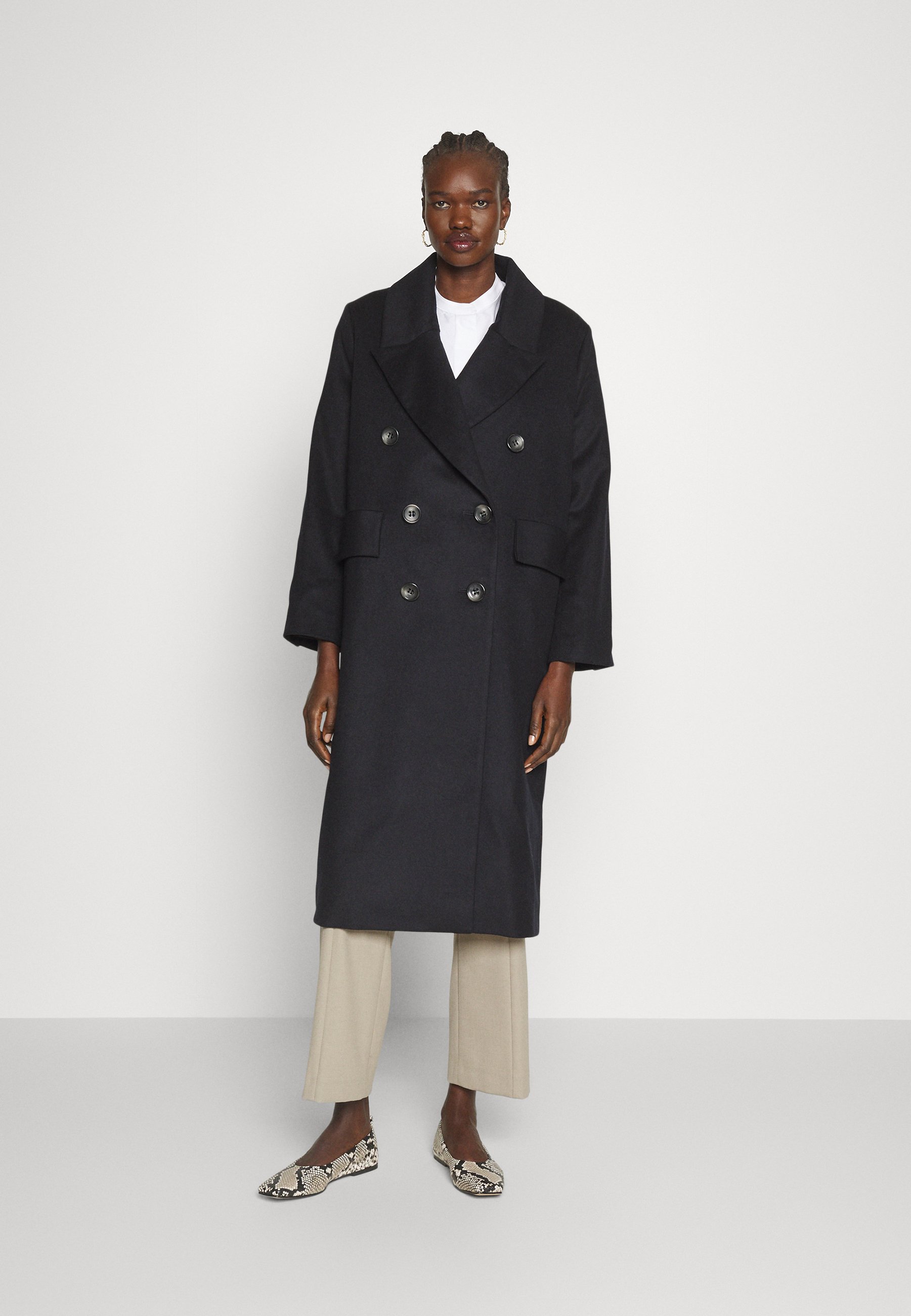 SCALE - Classic coat