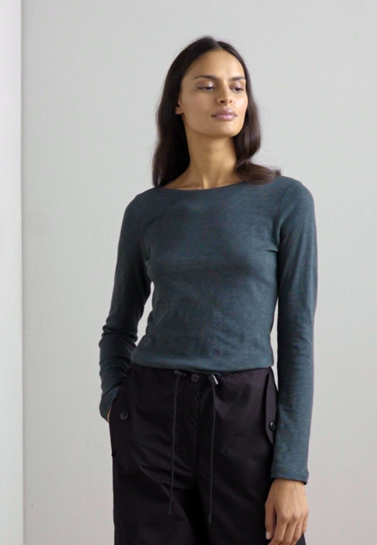 LONG SLEEVE - Long sleeved top