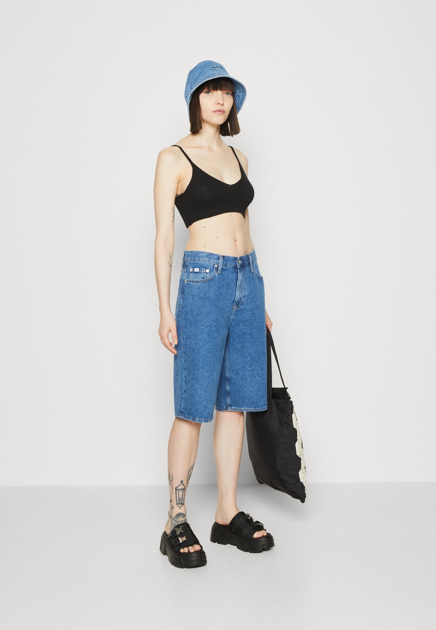 LONG BERMUDA MOM- Denim shorts