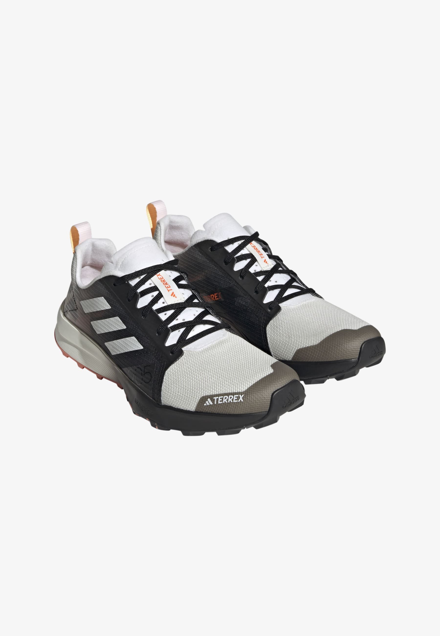 TERREX SPEED FLOW - Trail running shoes