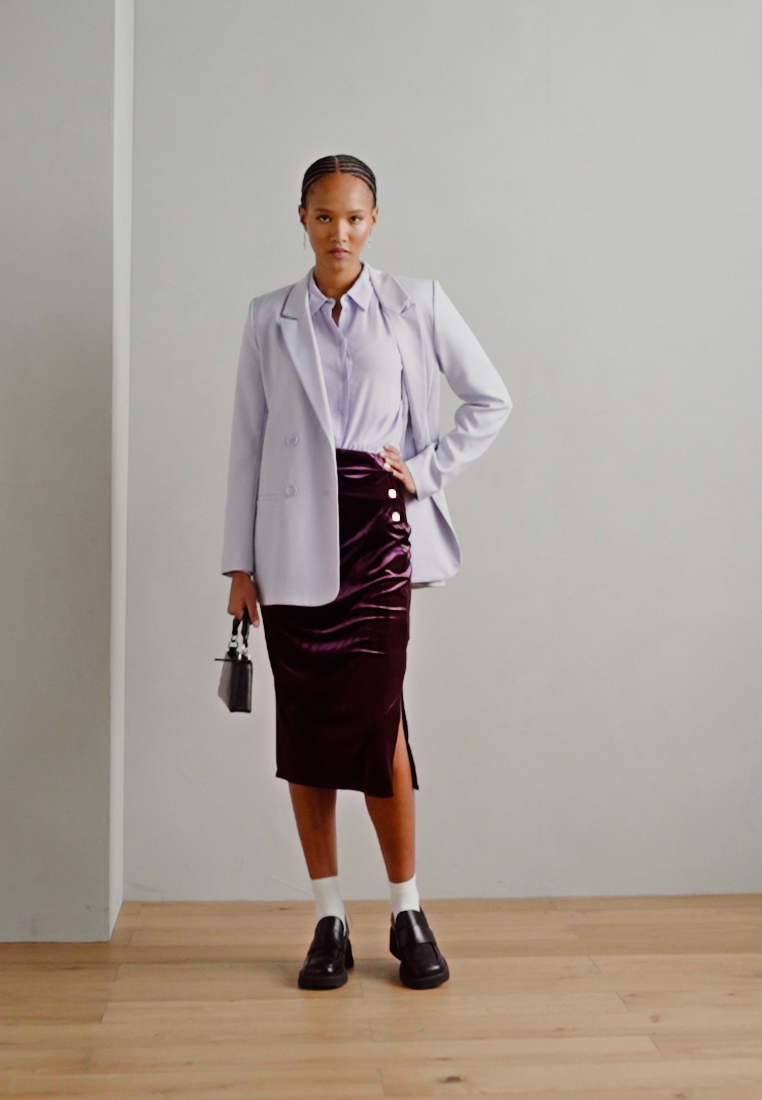 Pencil skirt