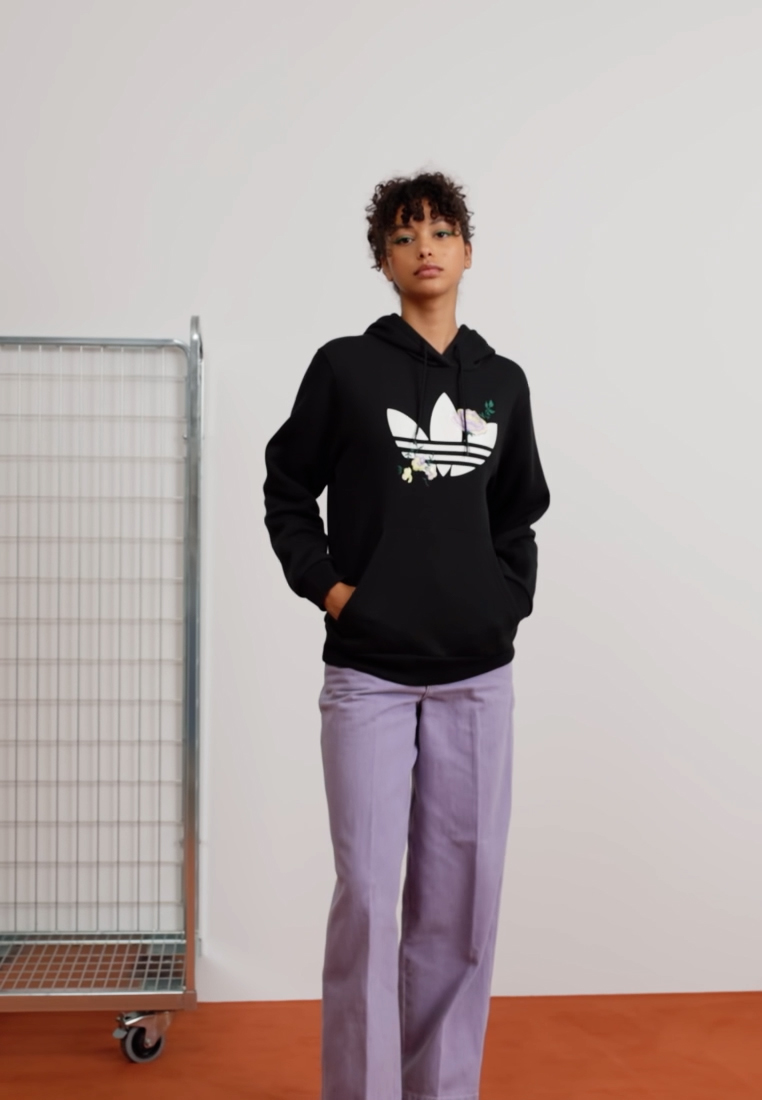 HOODIE - Sweatshirt
