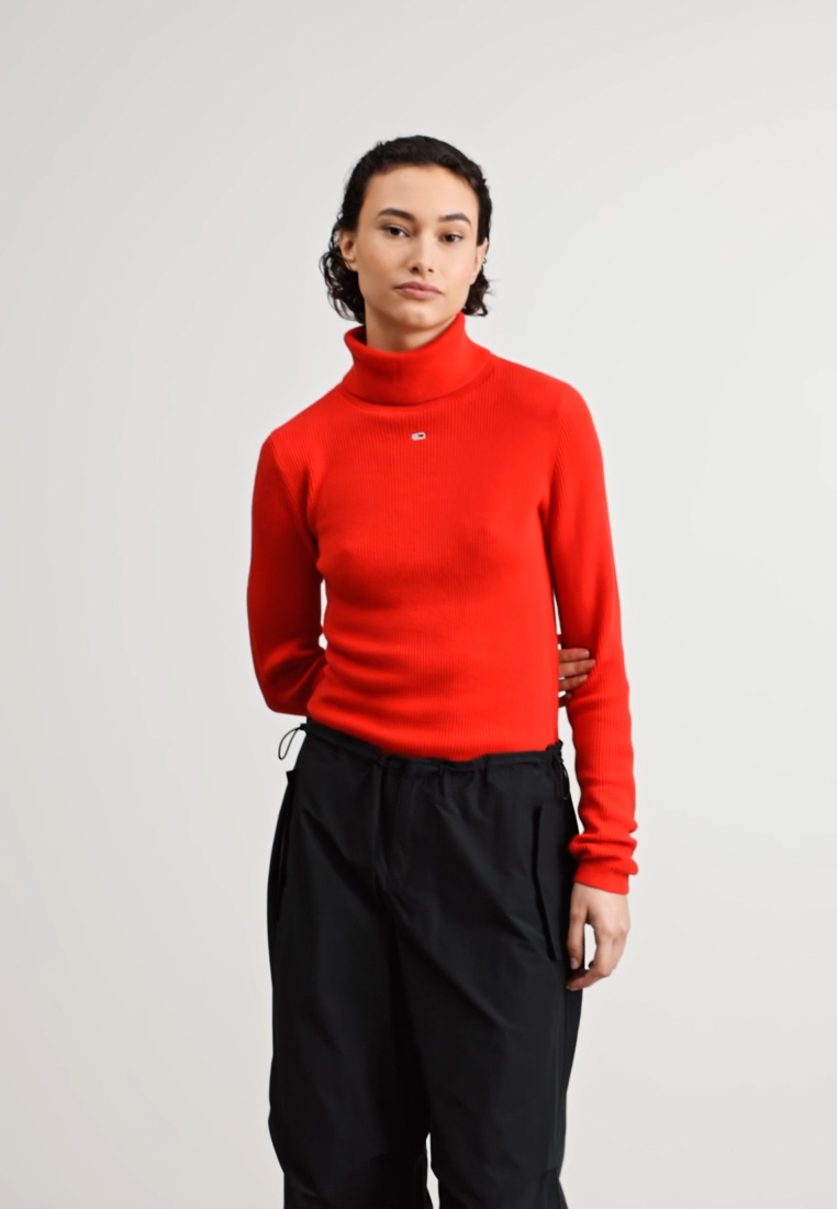 PARACHUTE PANT - Trousers