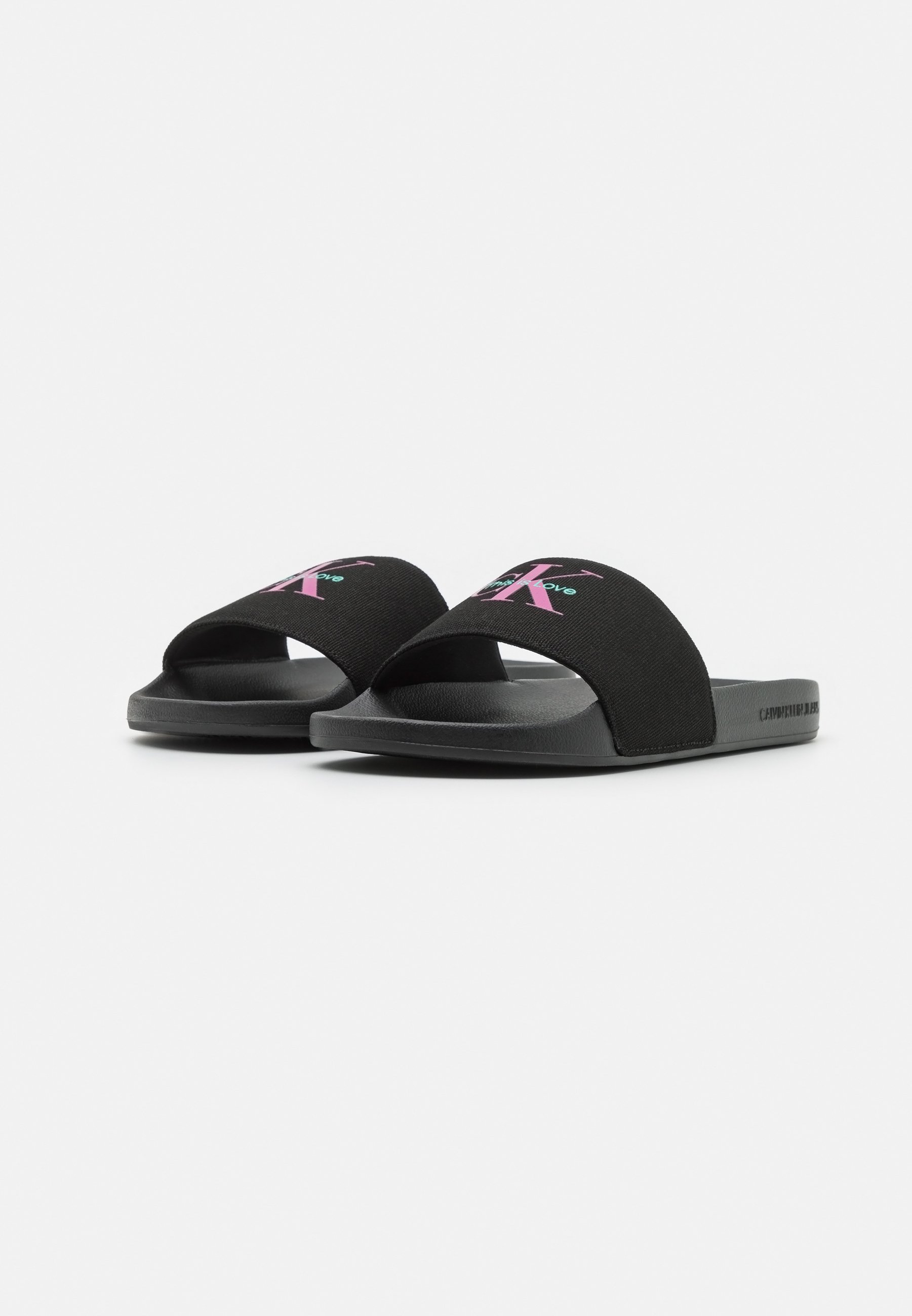 CAP PRIDE 23 LOGO - Mules