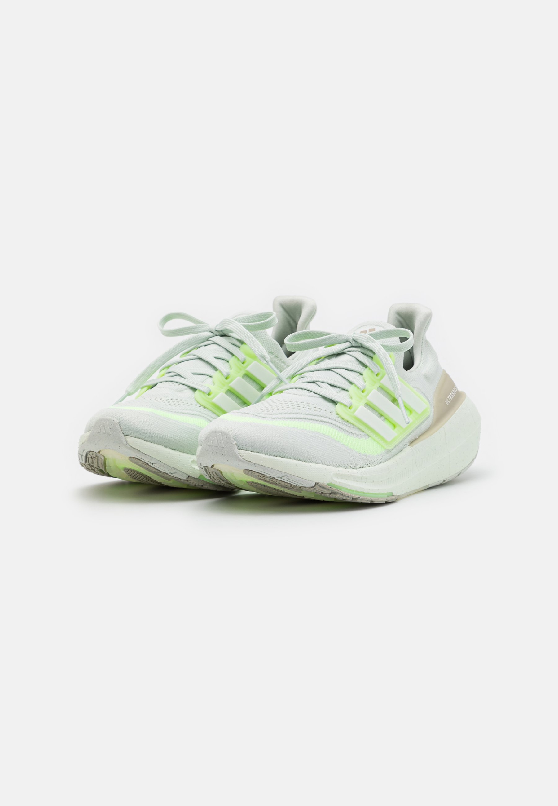 ULTRABOOST - Minimalist running shoes