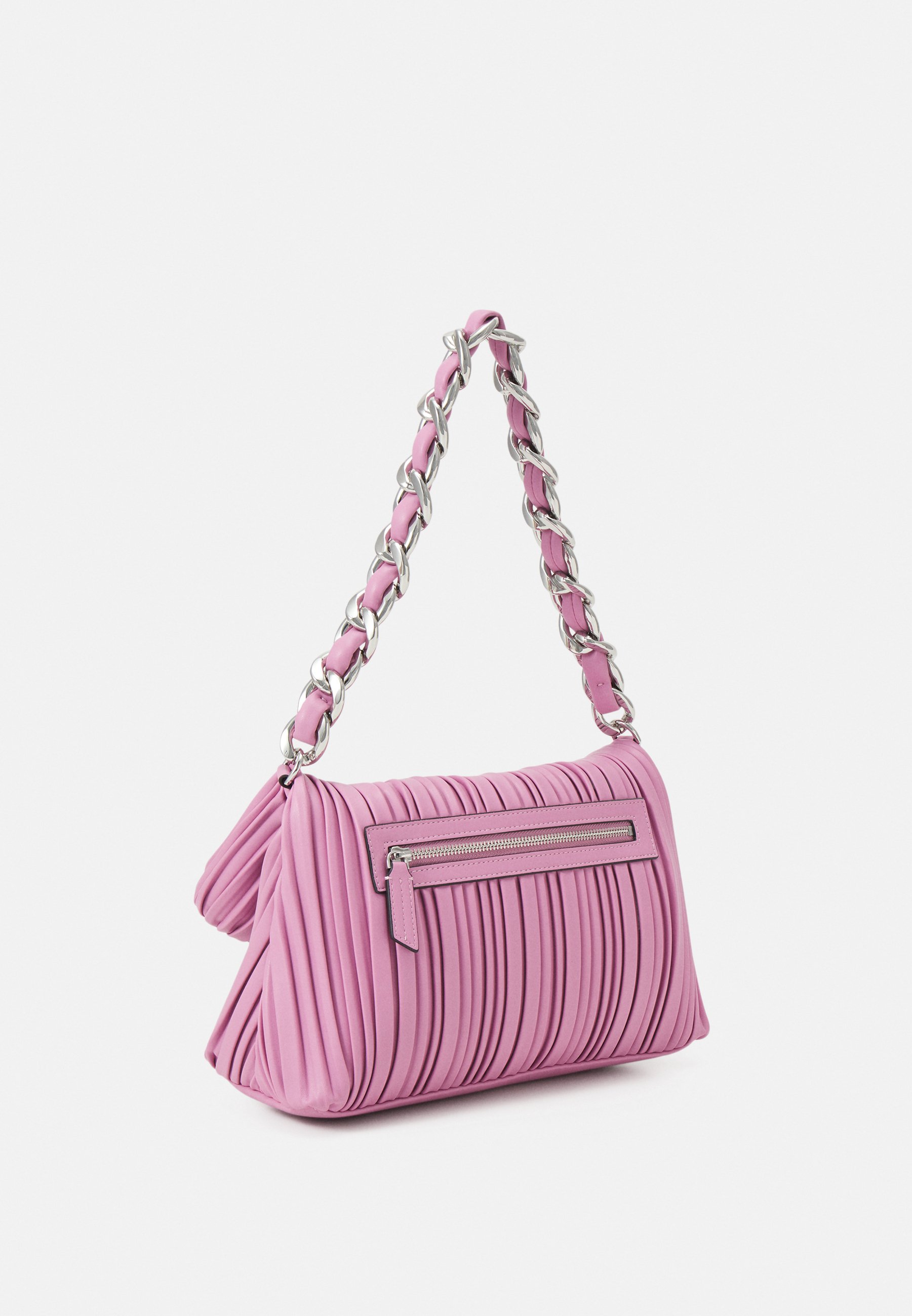 KUSHION CHAIN FOLD TOTE - Handbag