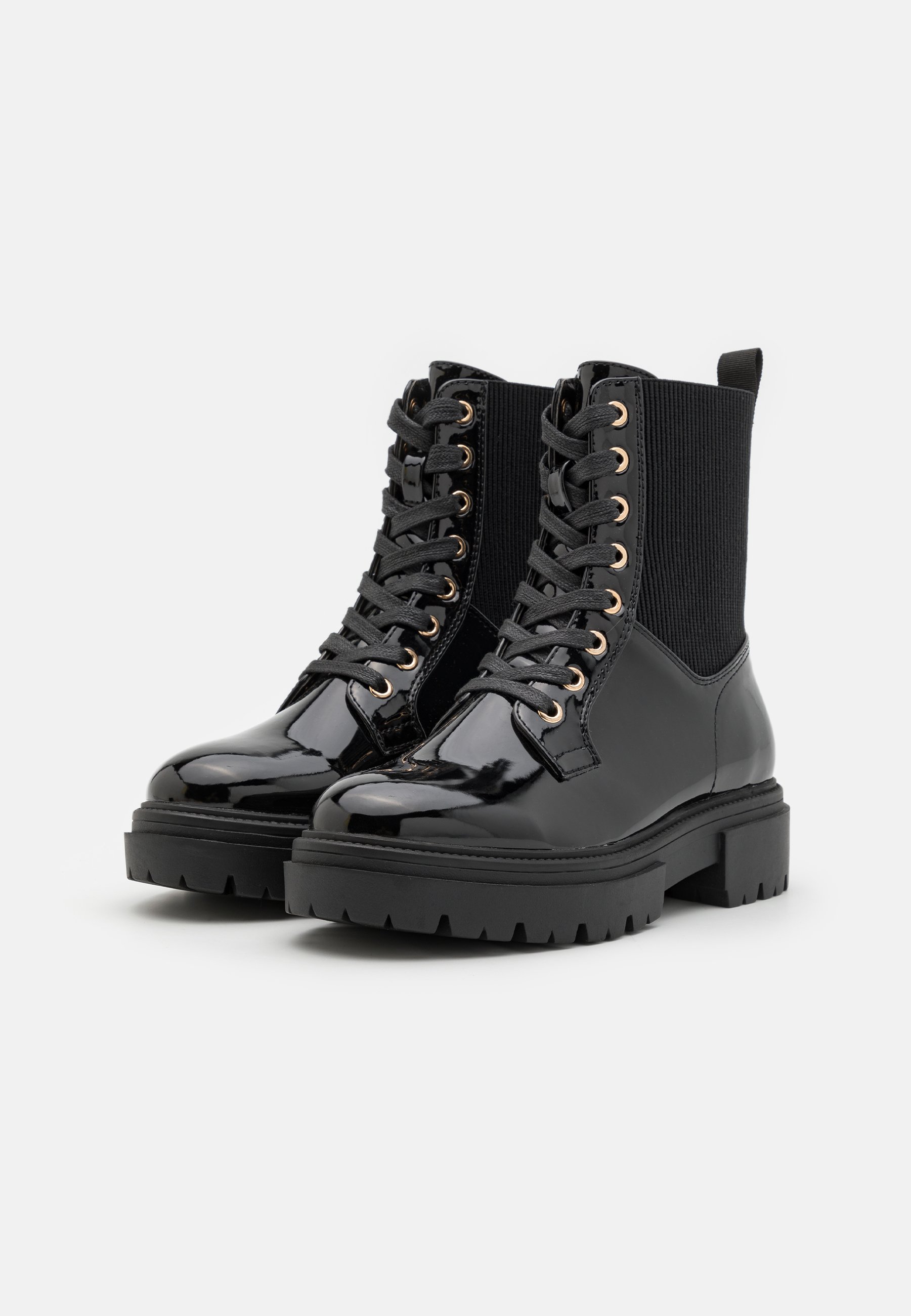 Lace-up ankle boots