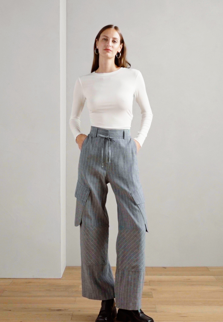 Long sleeved top