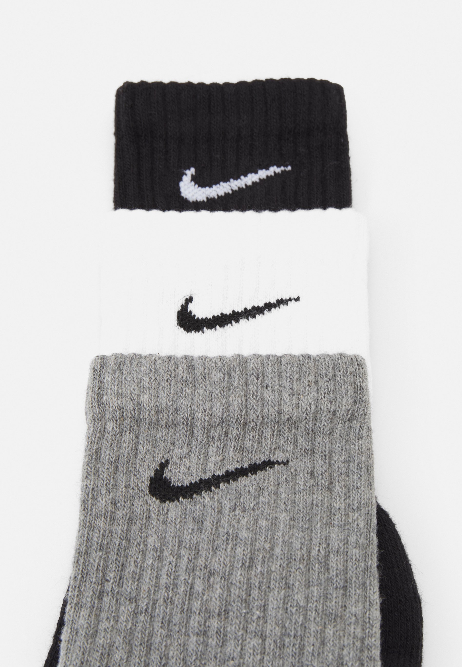 EVERYDAY CUSH CREW 3 PACK - Sports socks