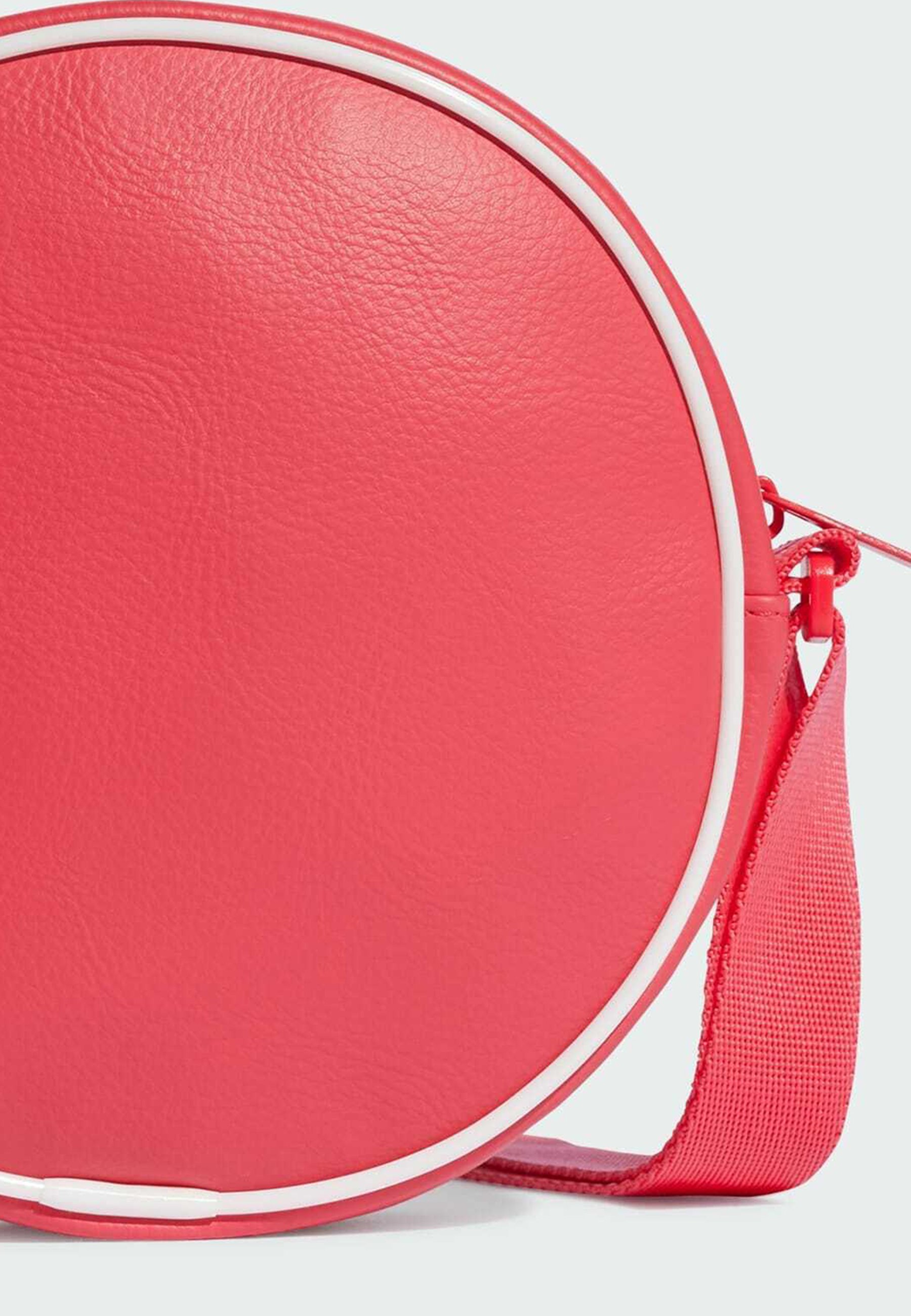 AC ROUND - Across body bag