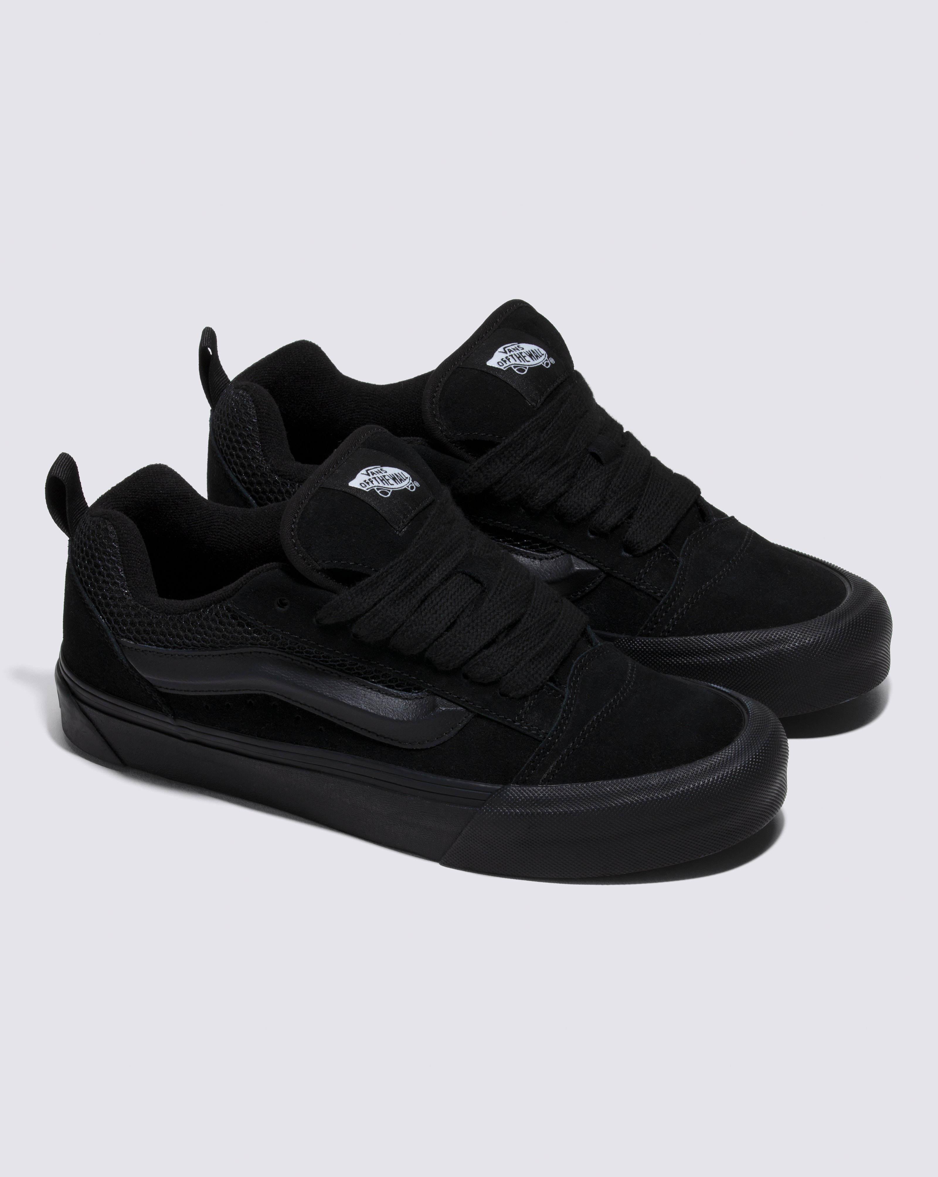 KNU SKOOL- Trainers