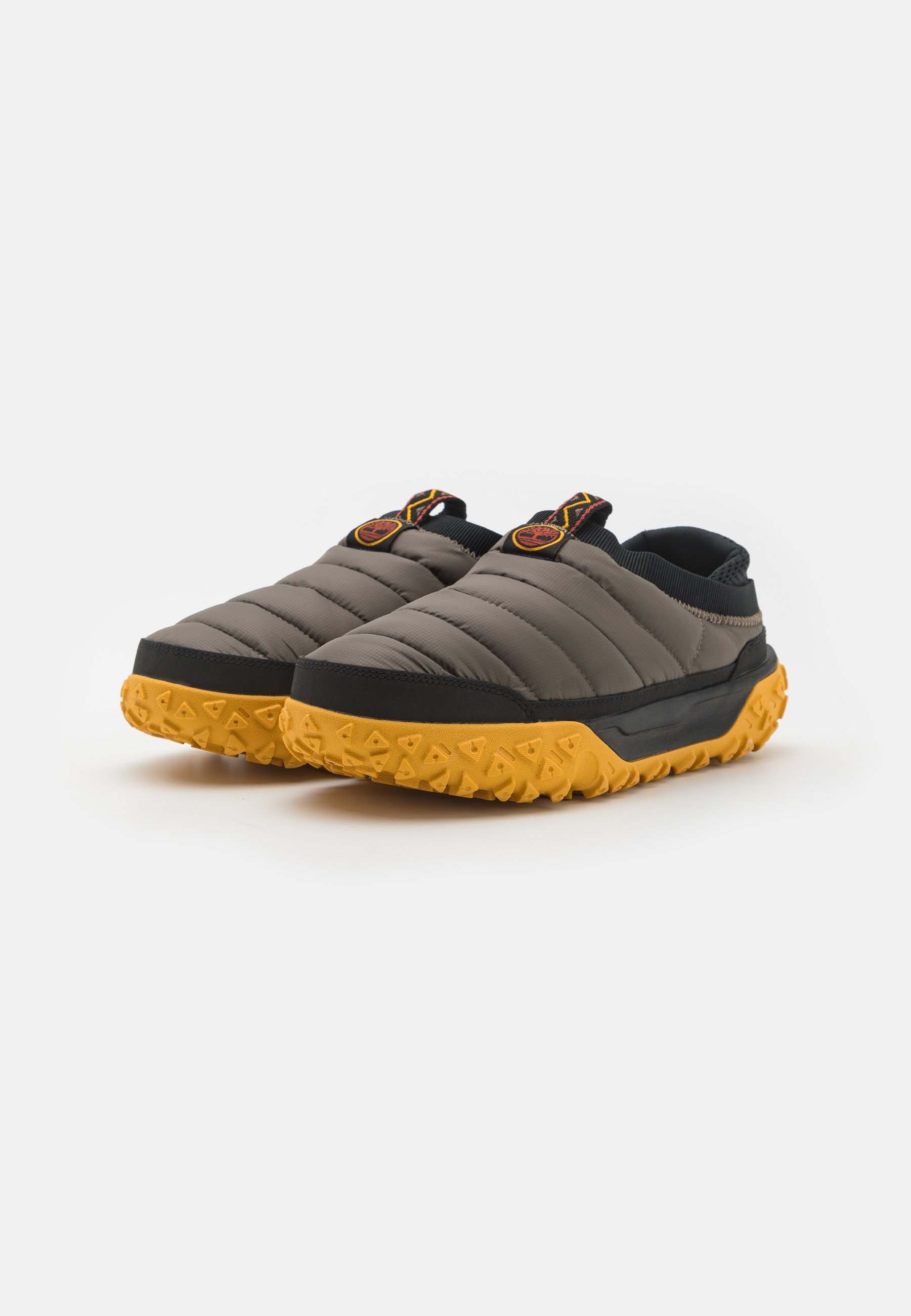 MOTION 6- Trainers