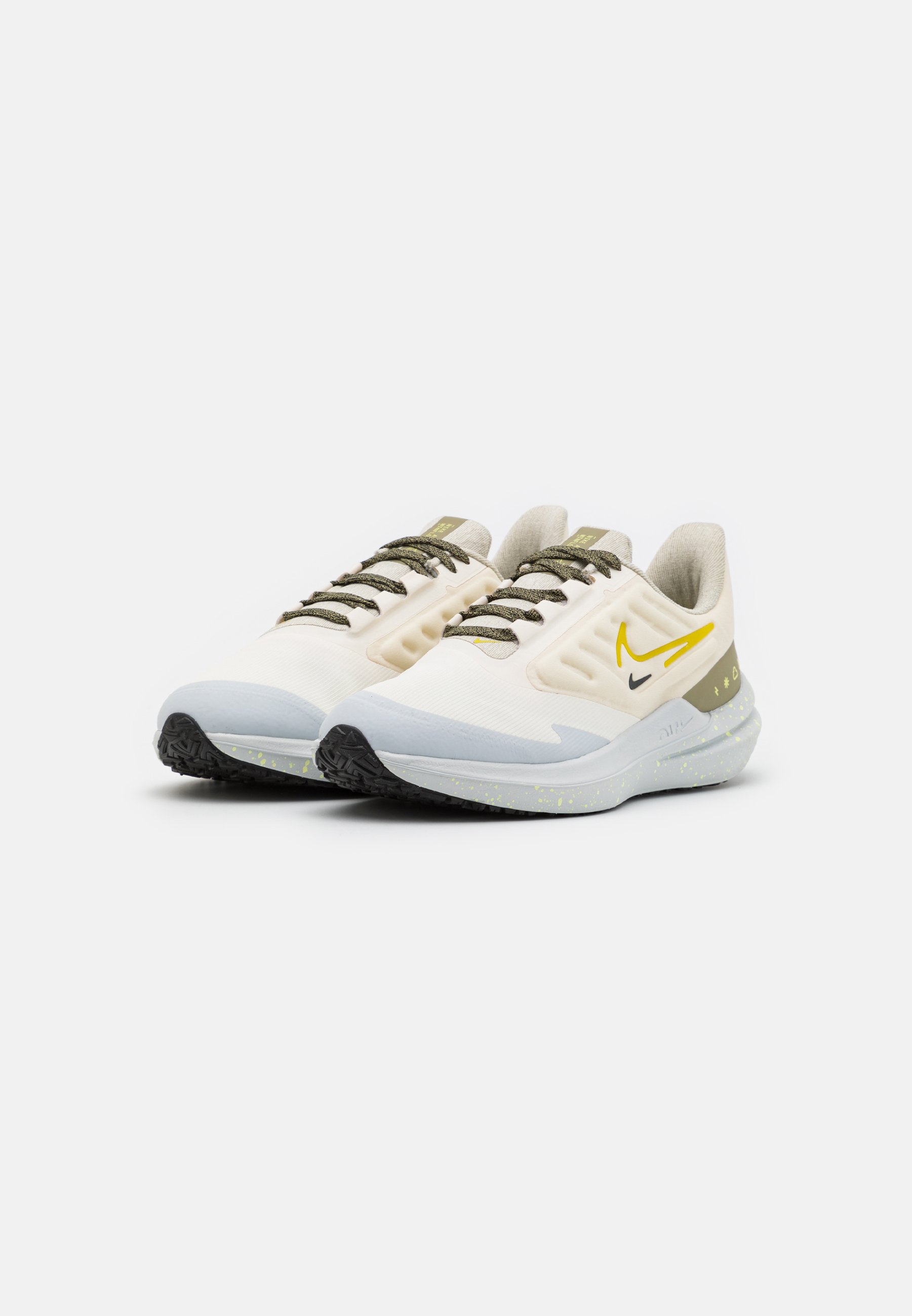 AIR WINFLO 9 SHIELD - Neutral running shoes