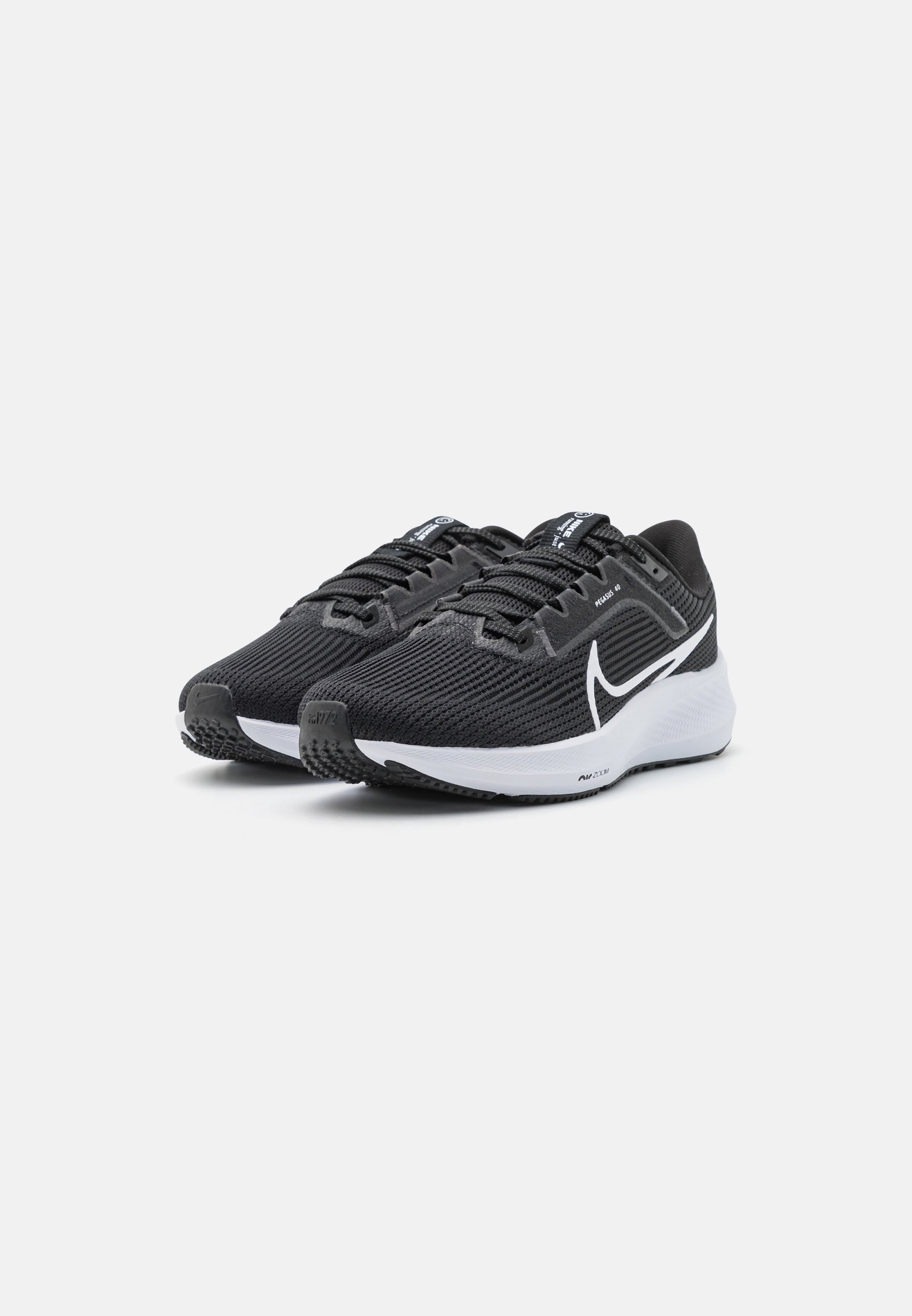 AIR ZOOM PEGASUS 40 - Neutral running shoes
