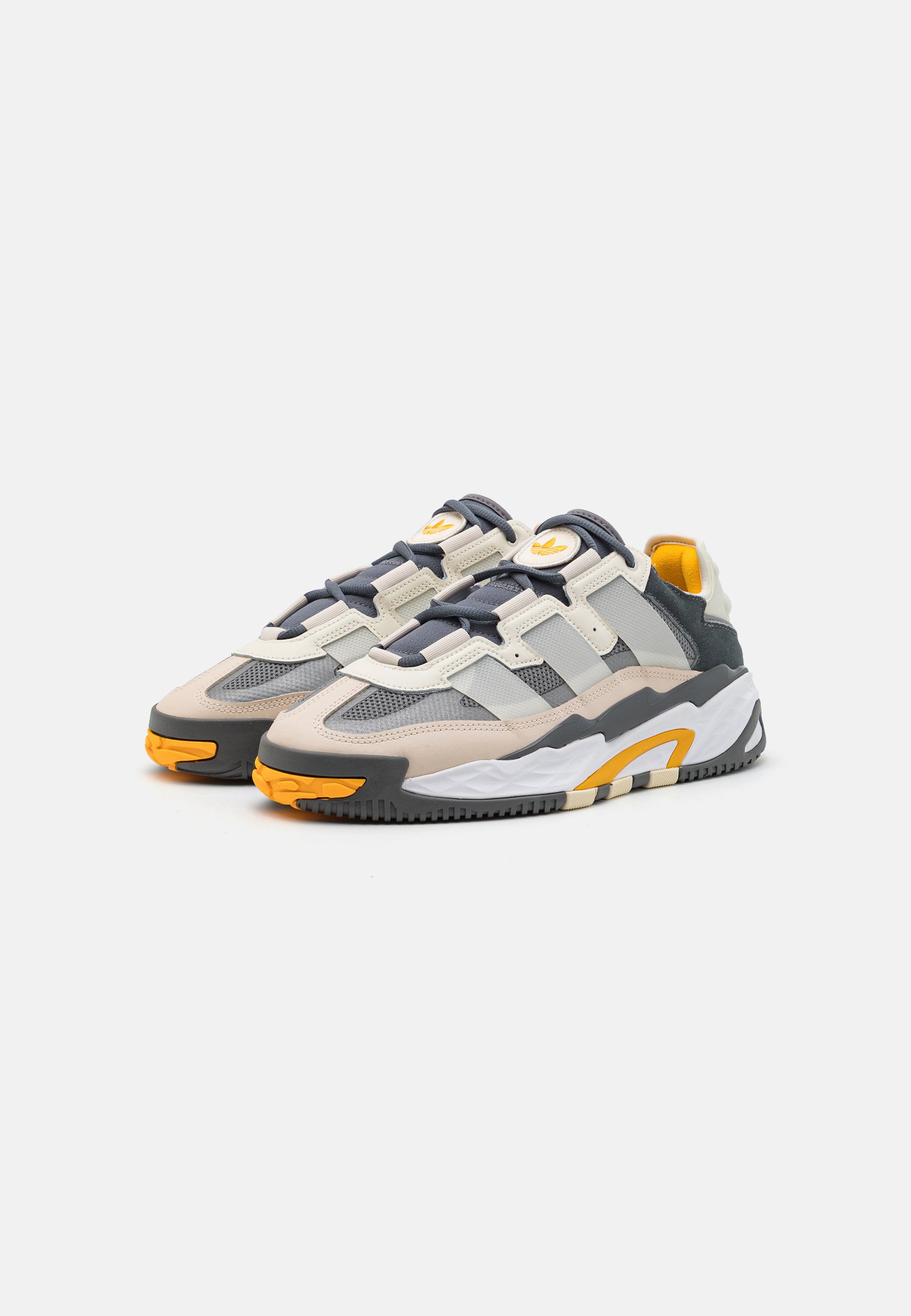 NITEBALL - Trainers