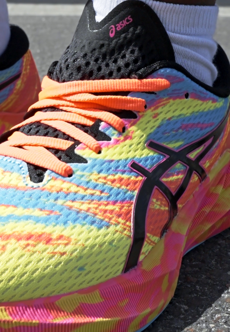 NOVABLAST 3 COLOR INJECTION - Neutral running shoes