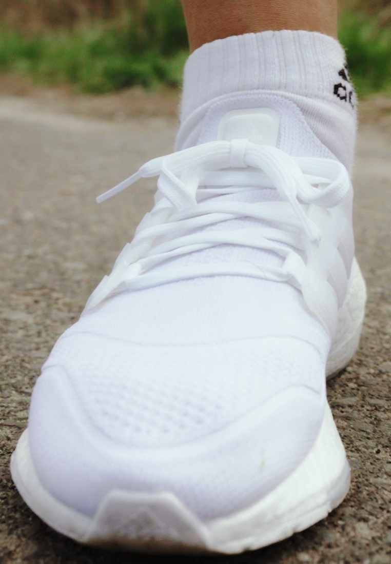ULTRABOOST 22- Neutral running shoes